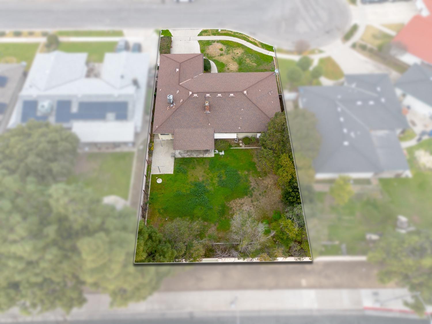 3042 E Gilbert Avenue