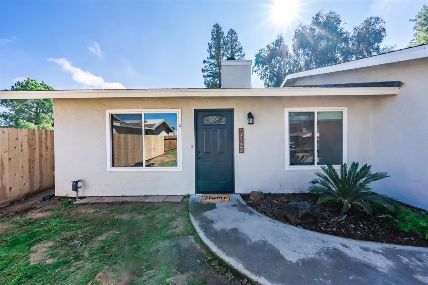 17124 N Waldby