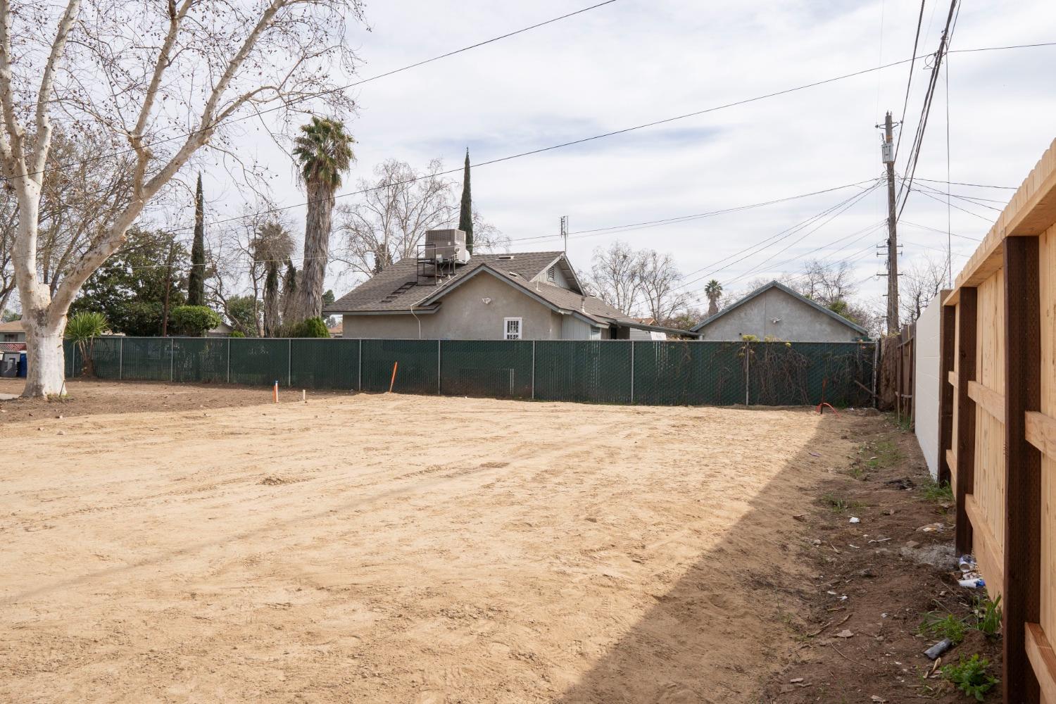 1800 S Hazelwood Boulevard