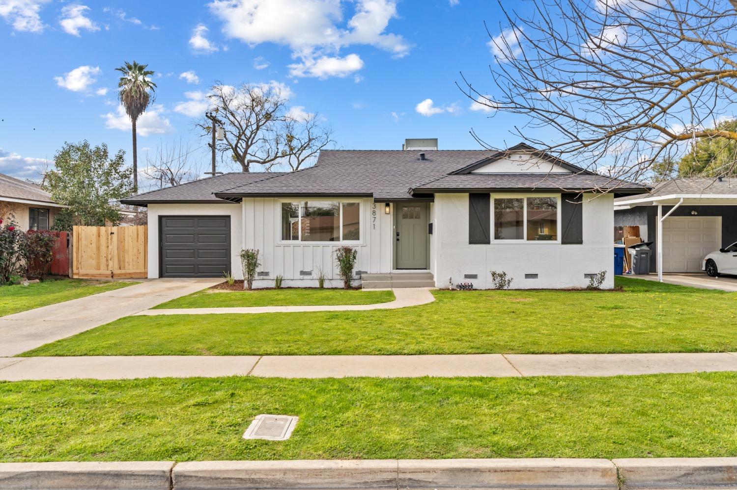3871 N Hacienda Drive