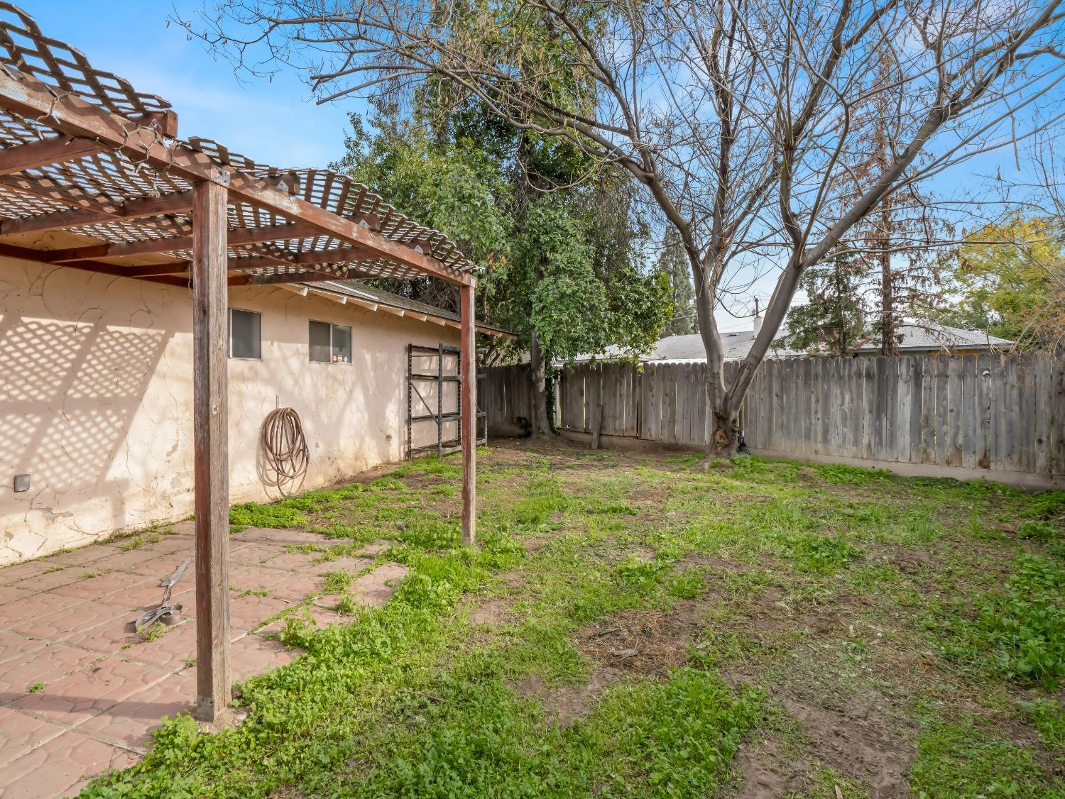 2103 N Price Avenue # 106