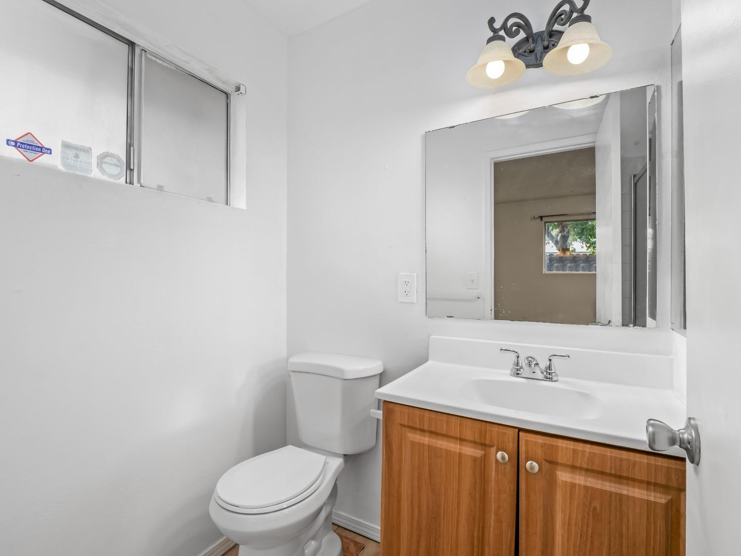 2103 N Price Avenue # 106