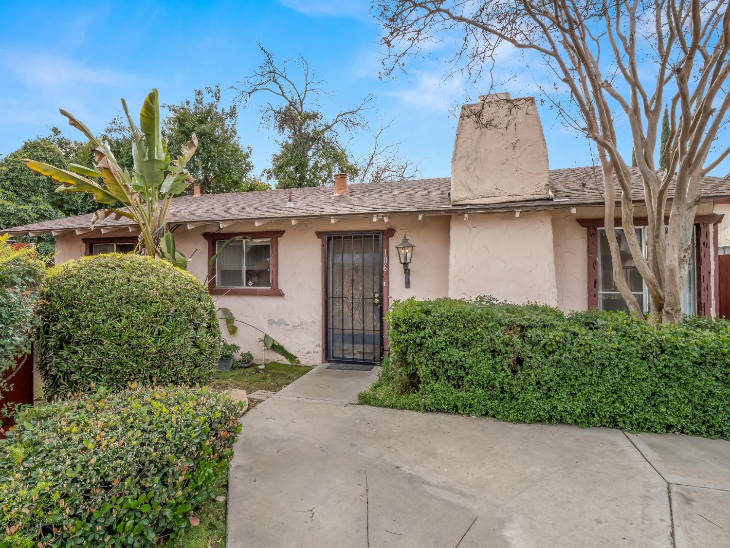 2103 N Price Avenue # 106