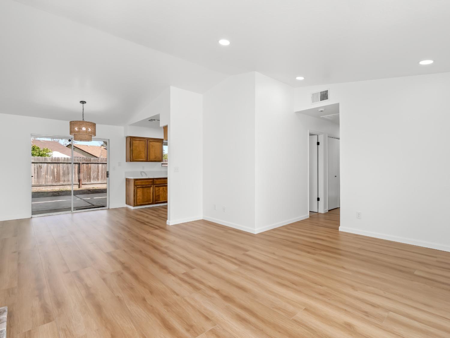 441 Sunset Street