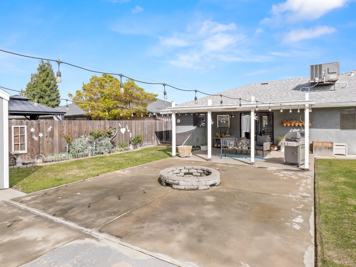 2192 Keats Avenue