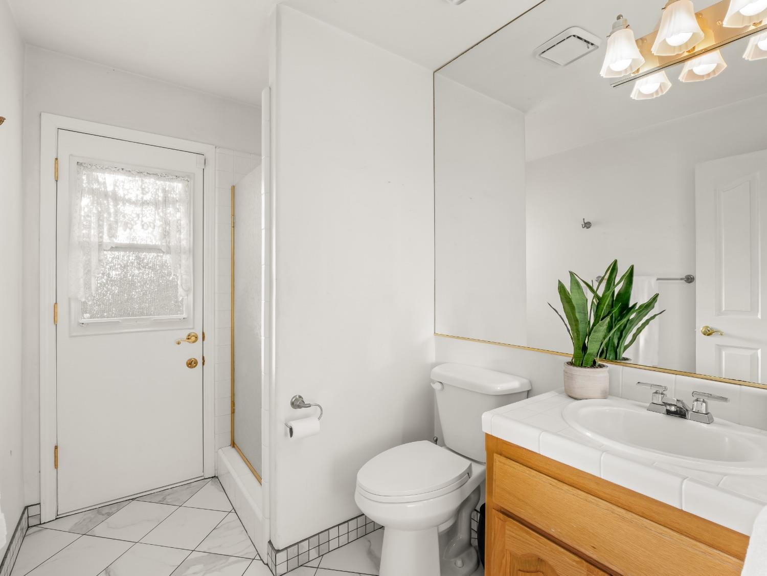 45936 Spring Trail