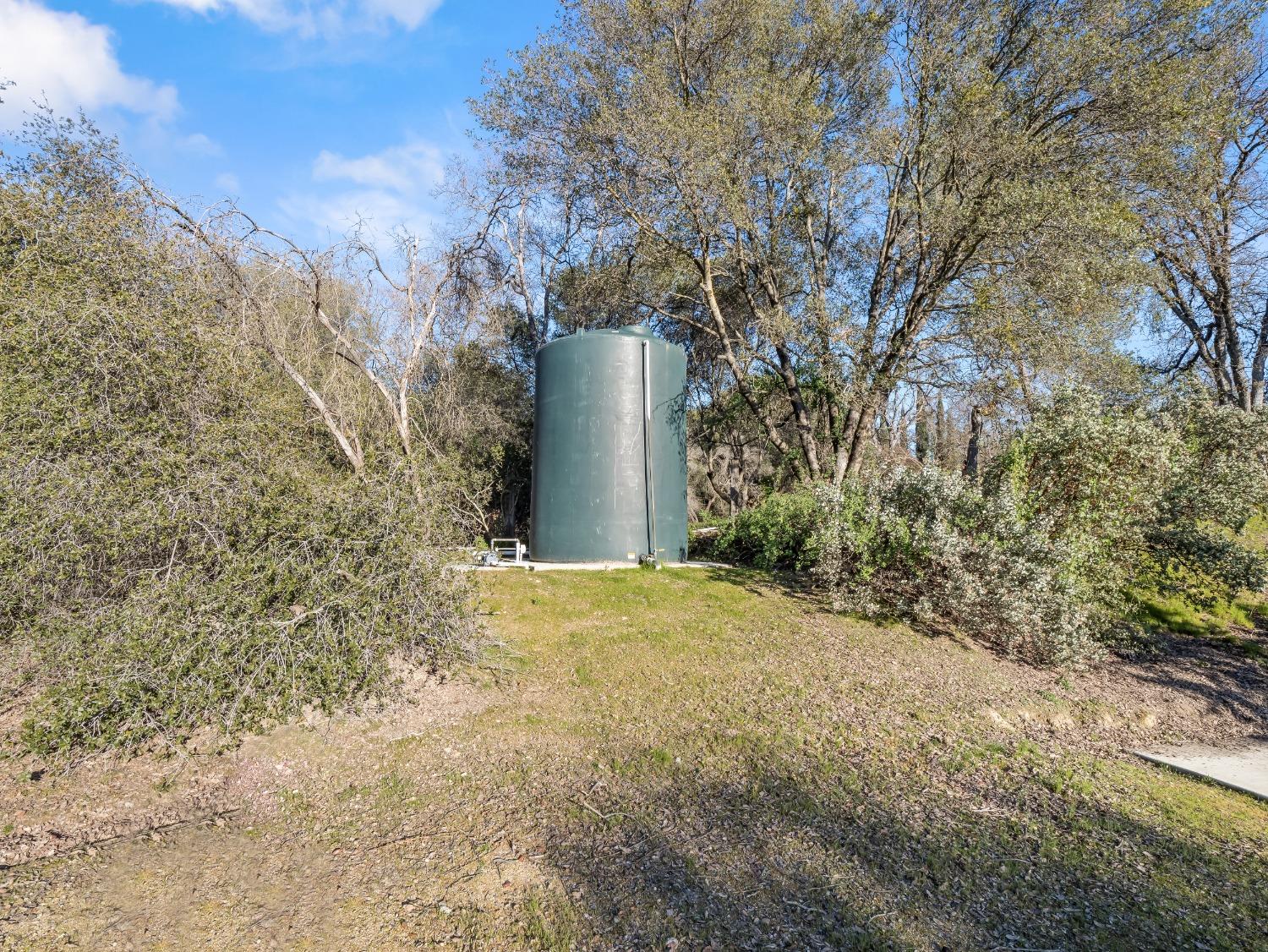 45936 Spring Trail