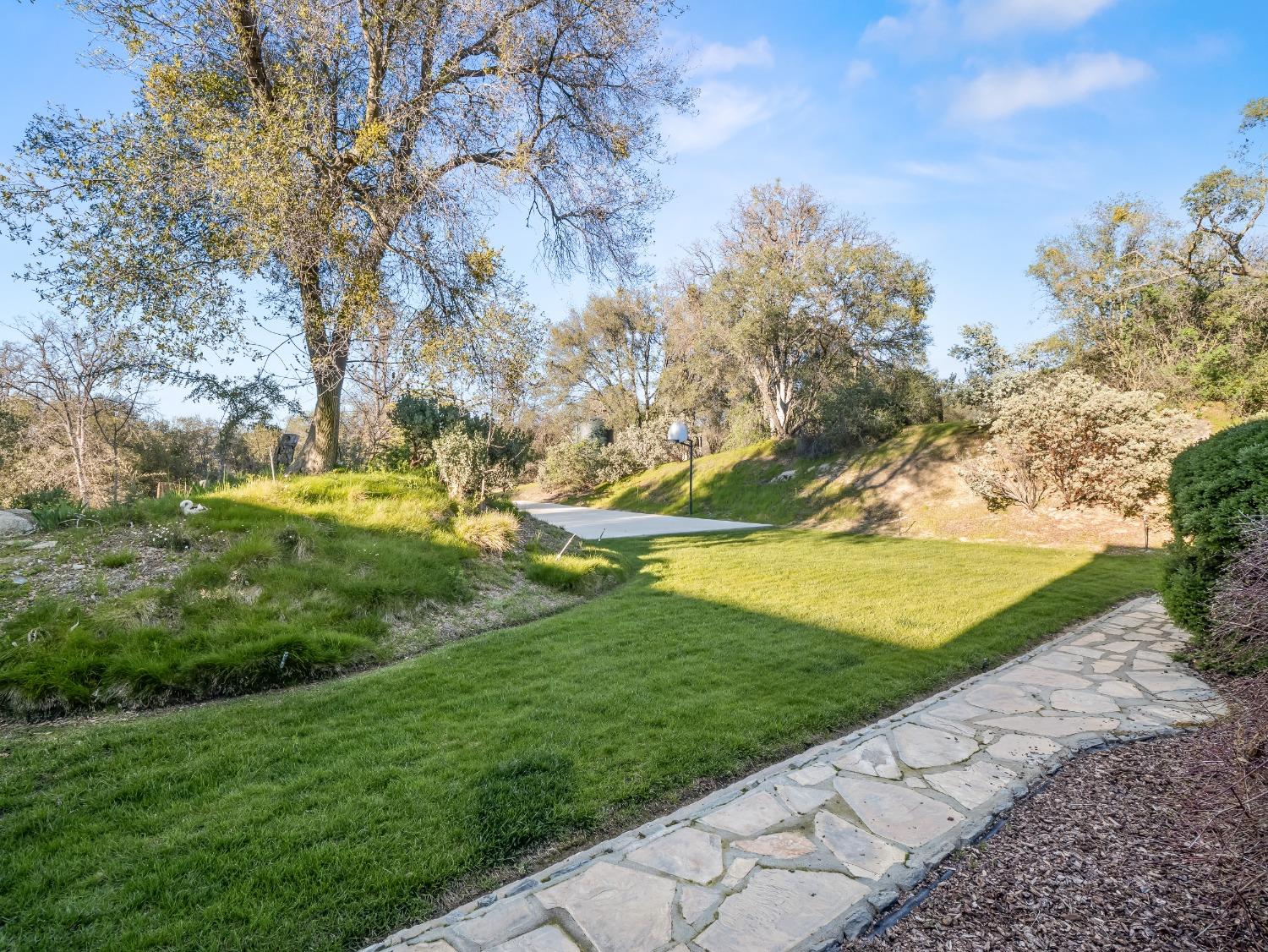 45936 Spring Trail