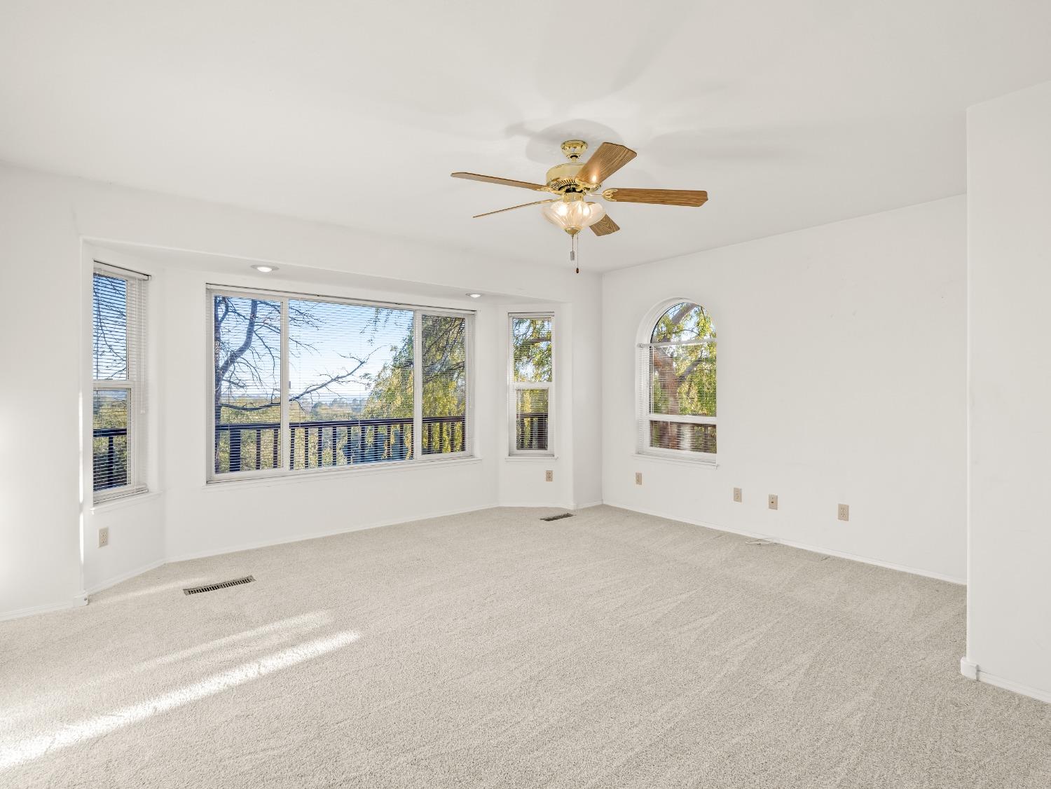 45936 Spring Trail