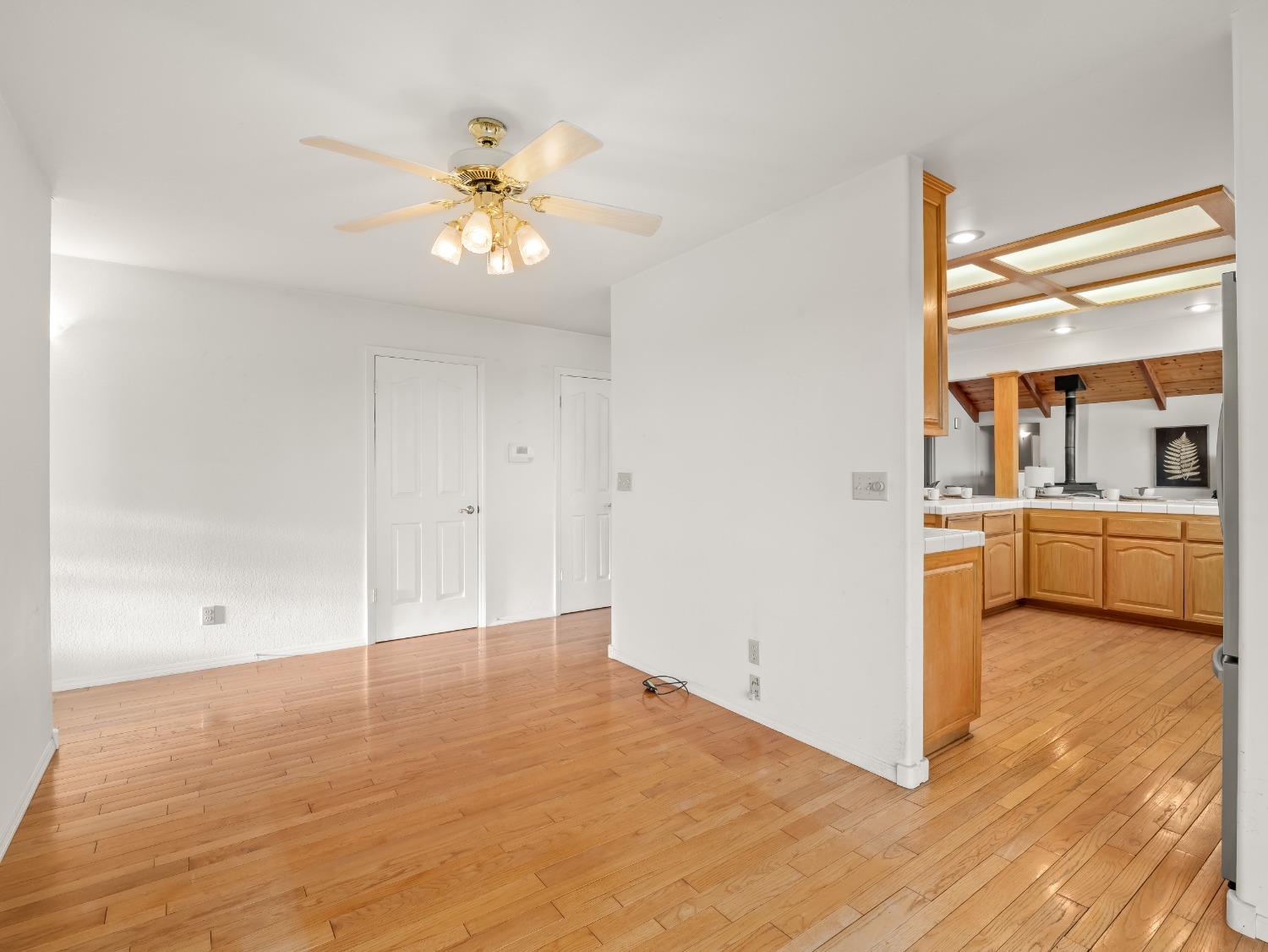 45936 Spring Trail