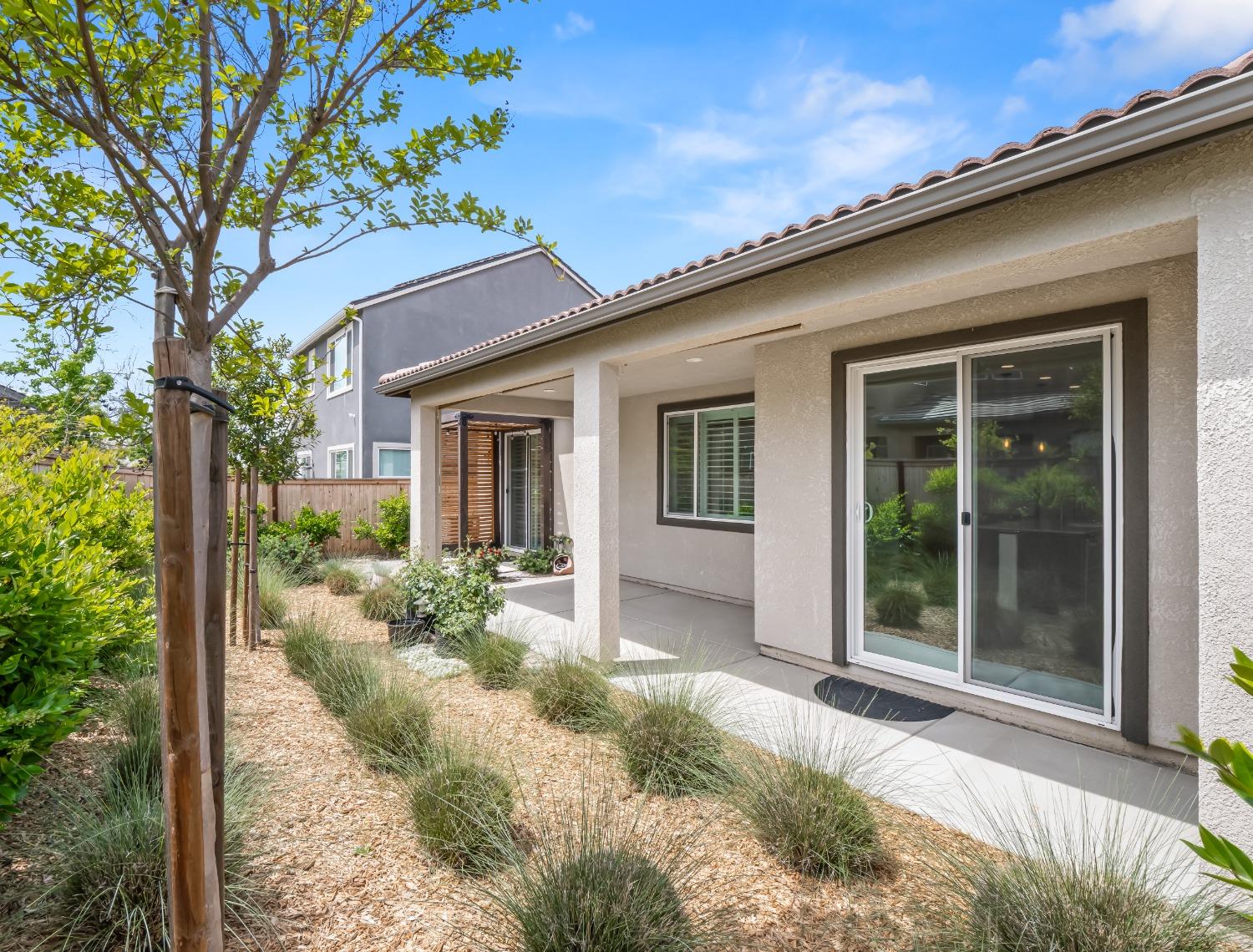 728 Arrowhead Drive