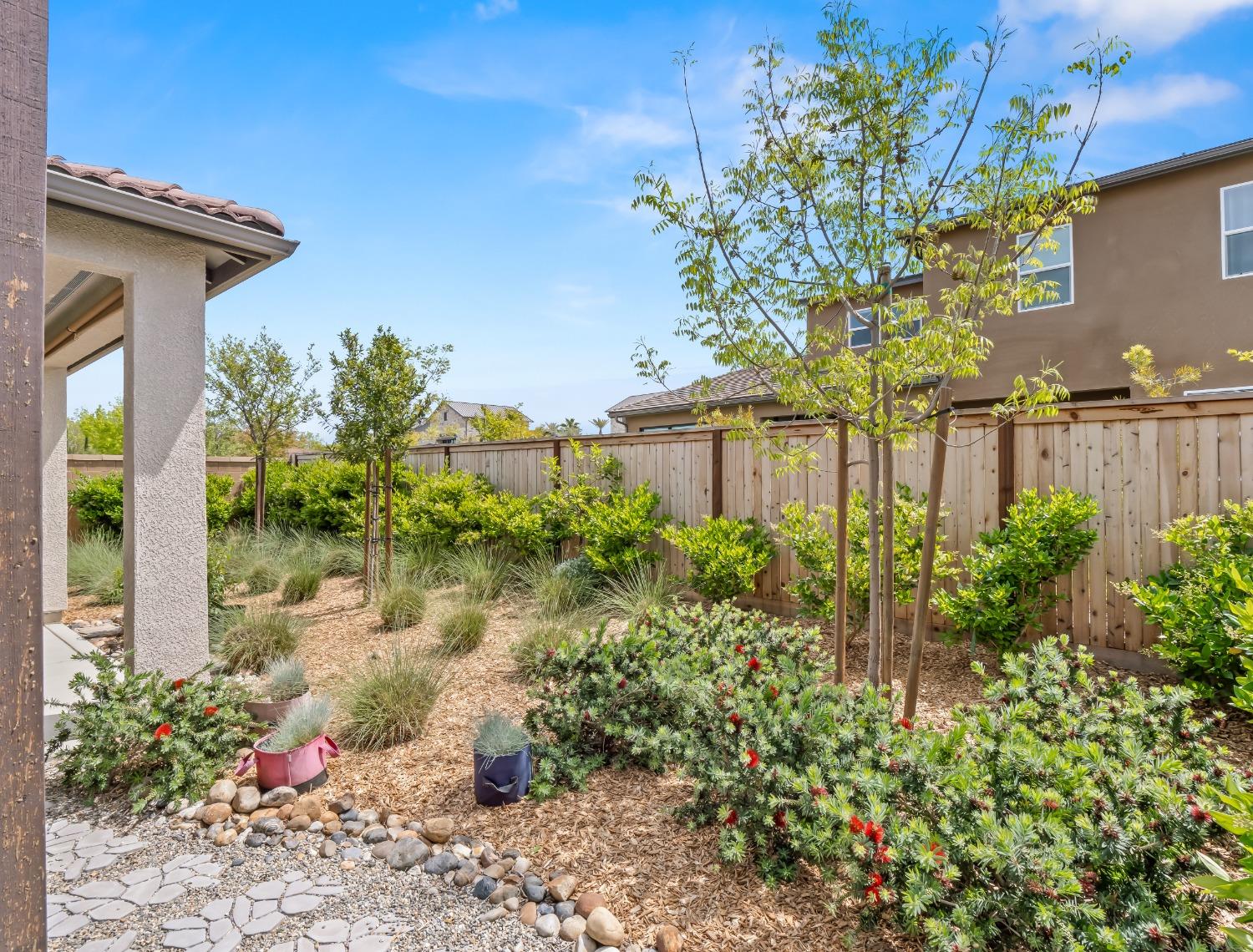 728 Arrowhead Drive