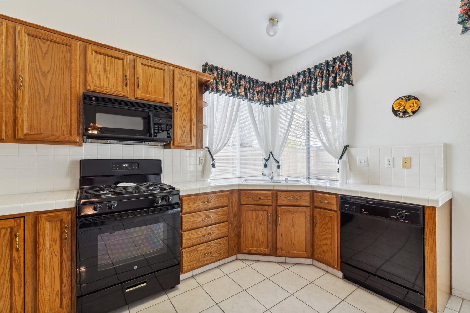 2596 Pine Castle Drive