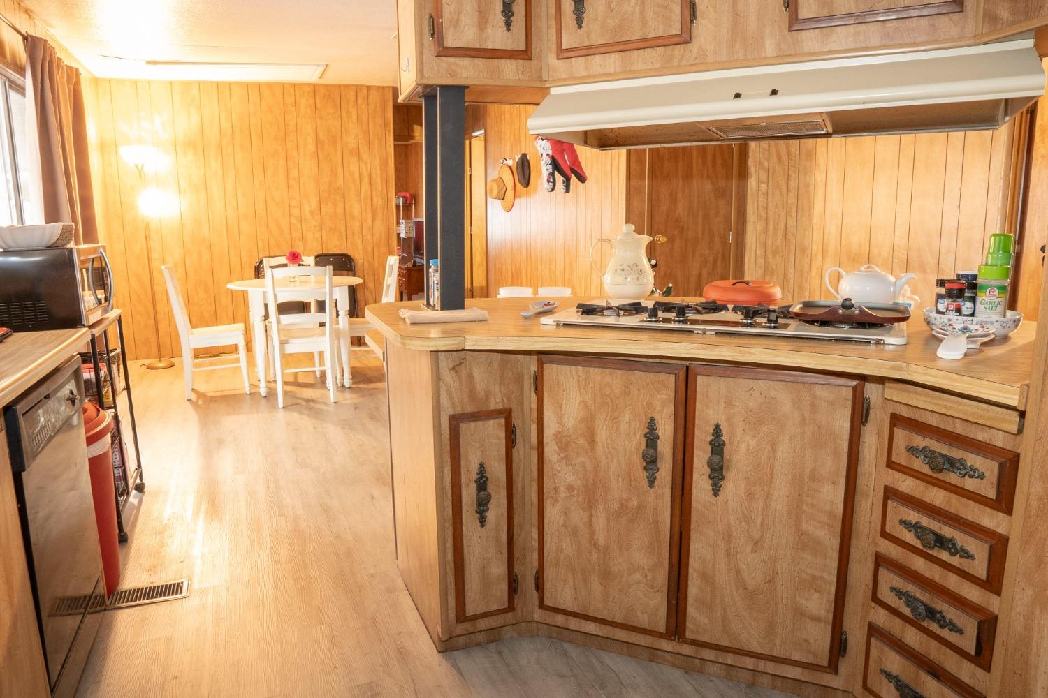 1500 Villa Avenue # 117