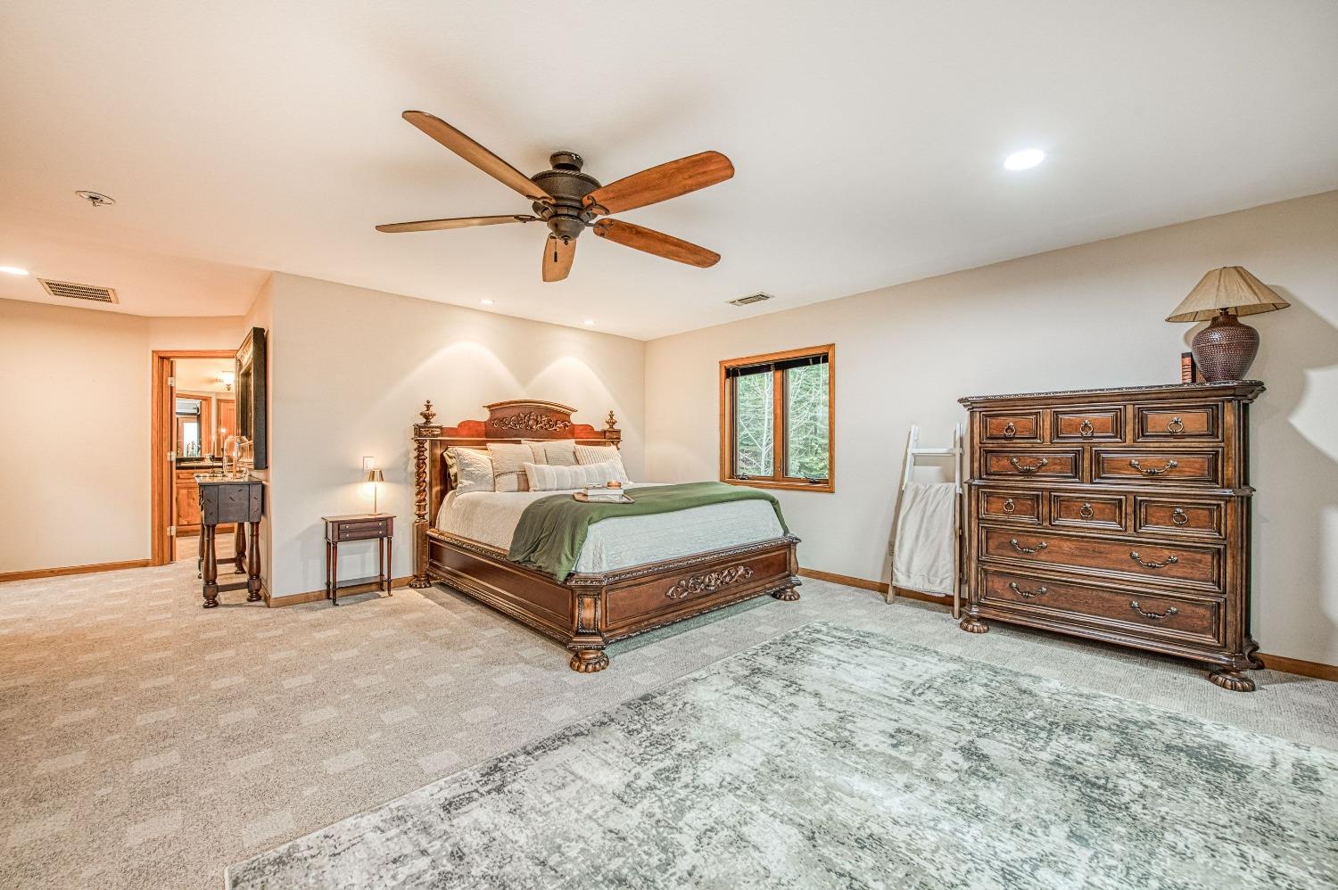 40596 Wild Iris Lane