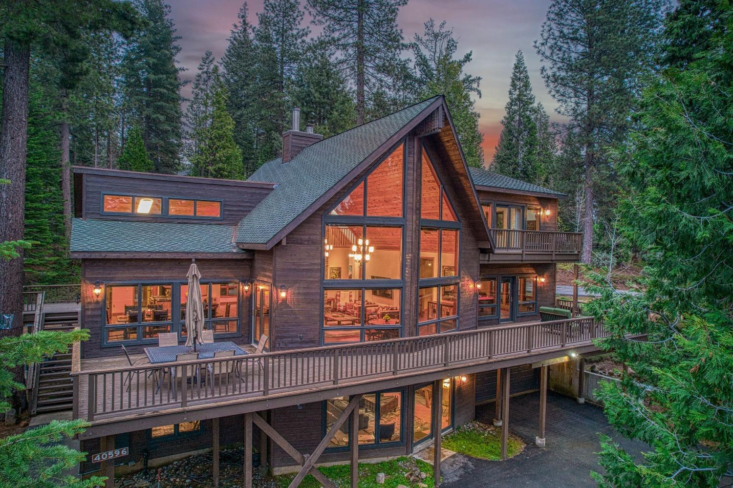 40596 Wild Iris Lane