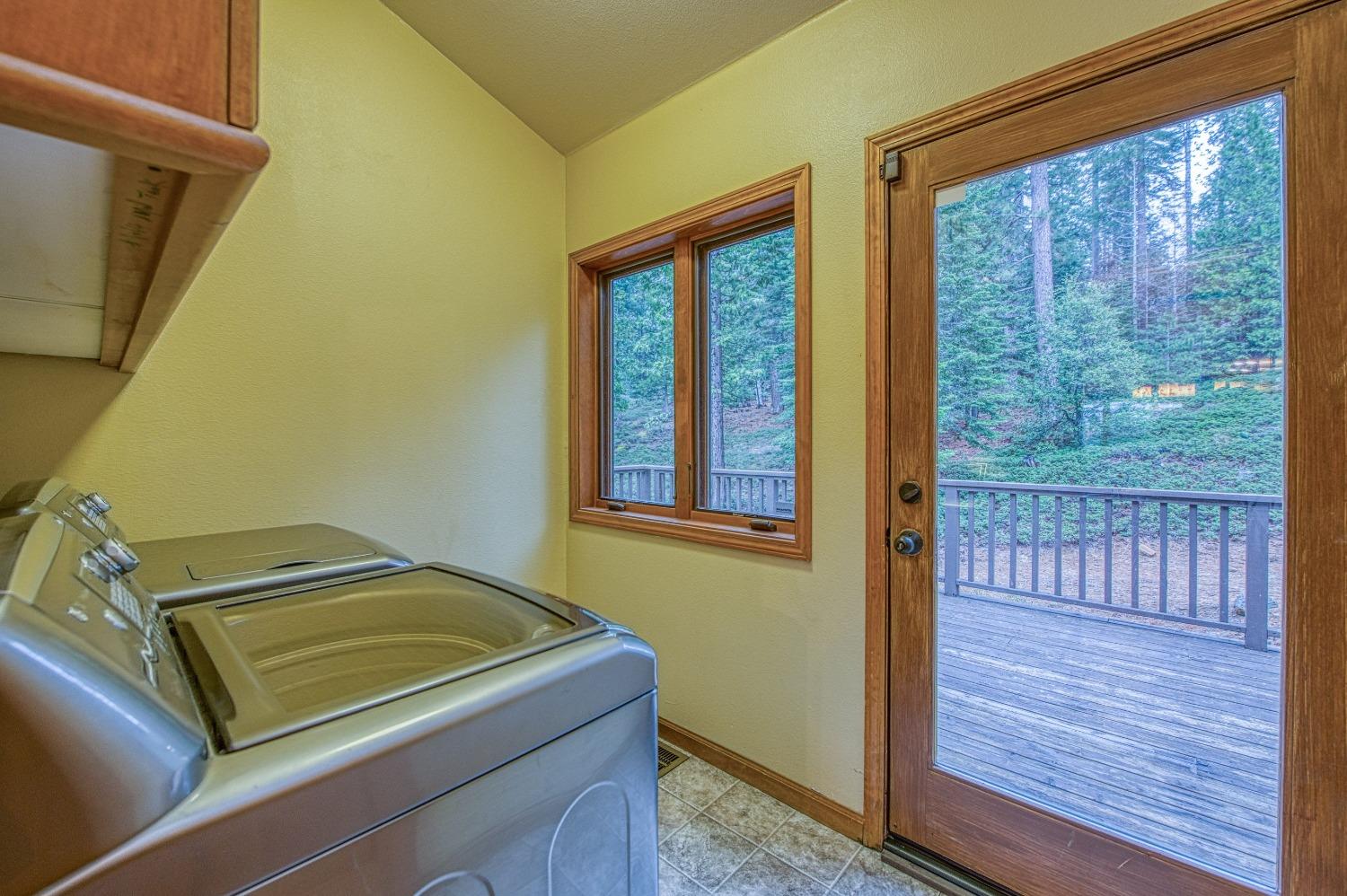 40596 Wild Iris Lane