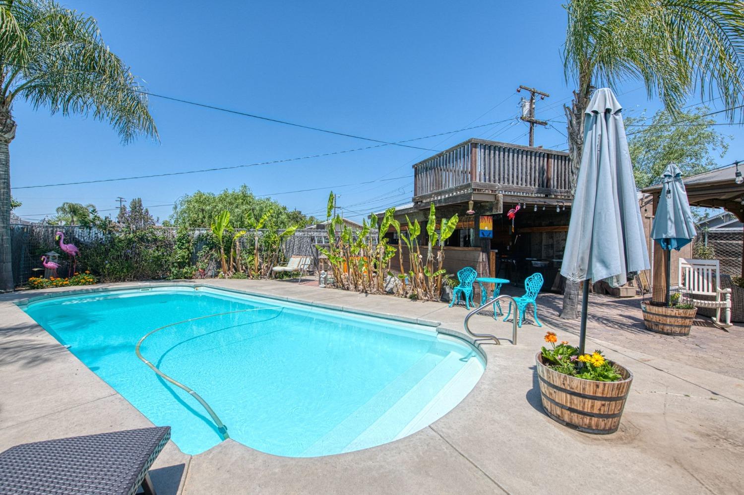 2378 W Sandy Street