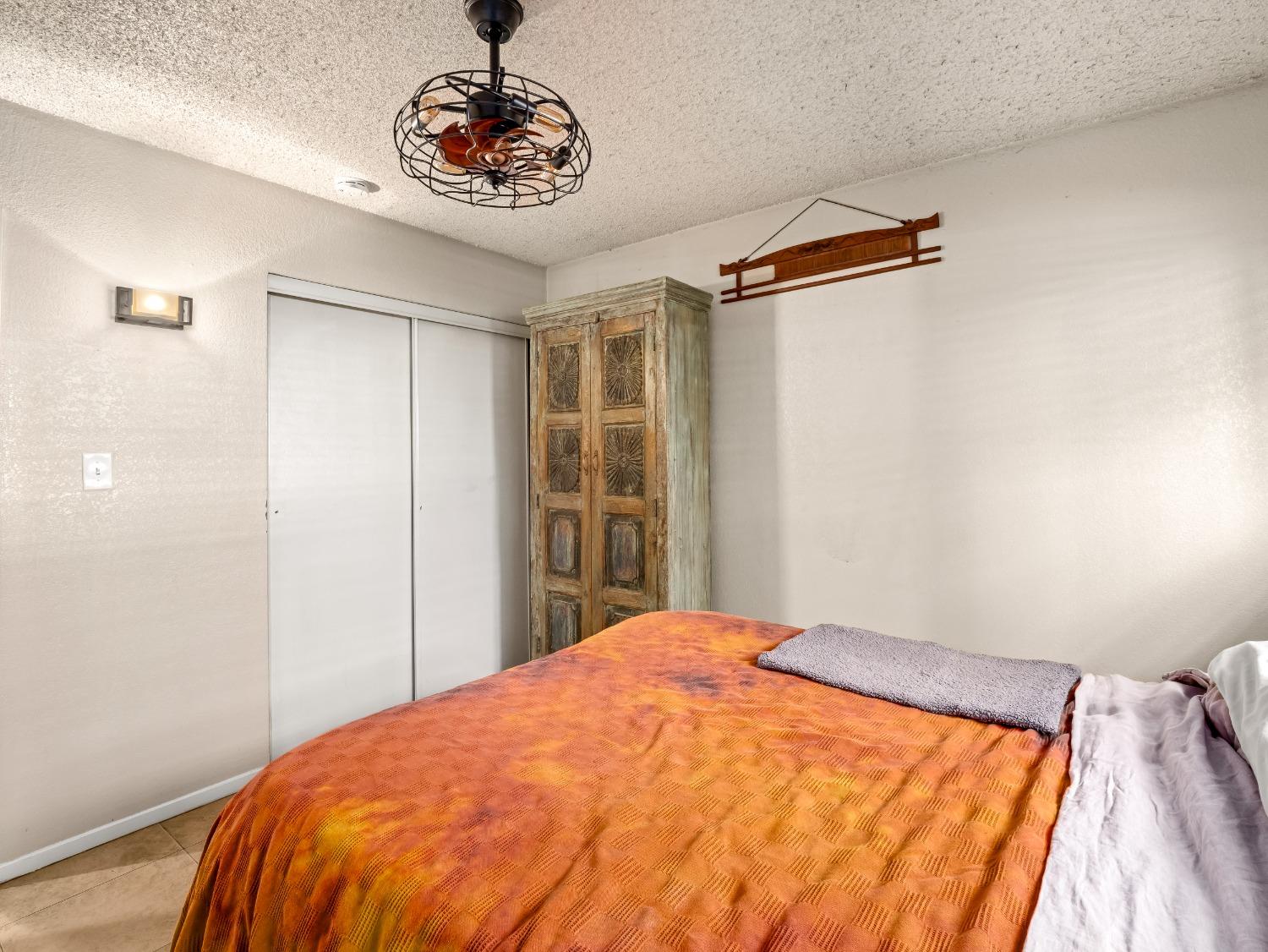 2204 Peach Avenue # 1