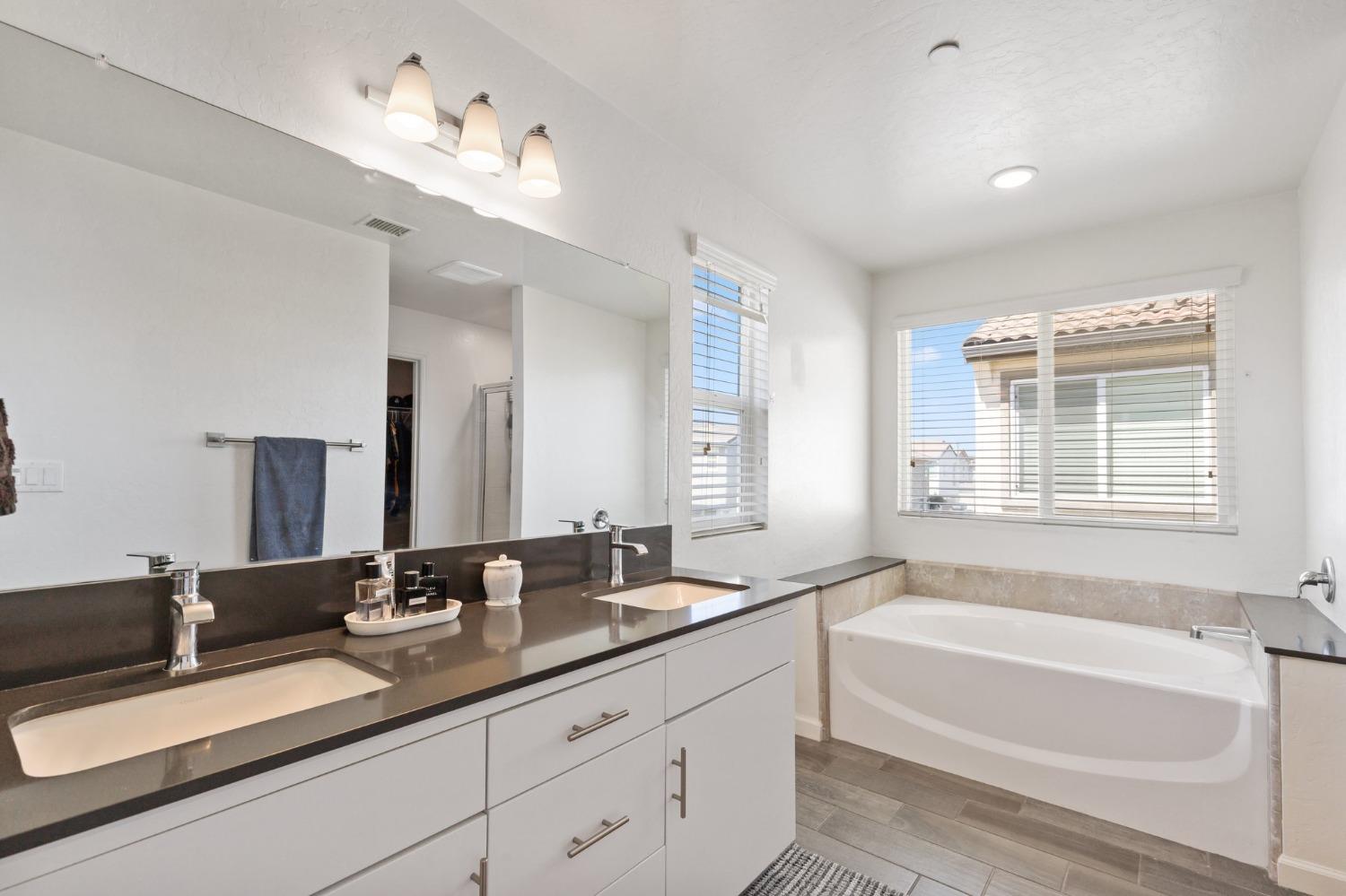 3767 Longford Way