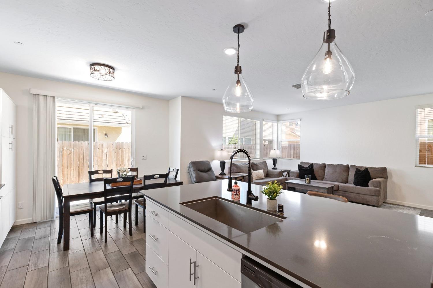 3767 Longford Way