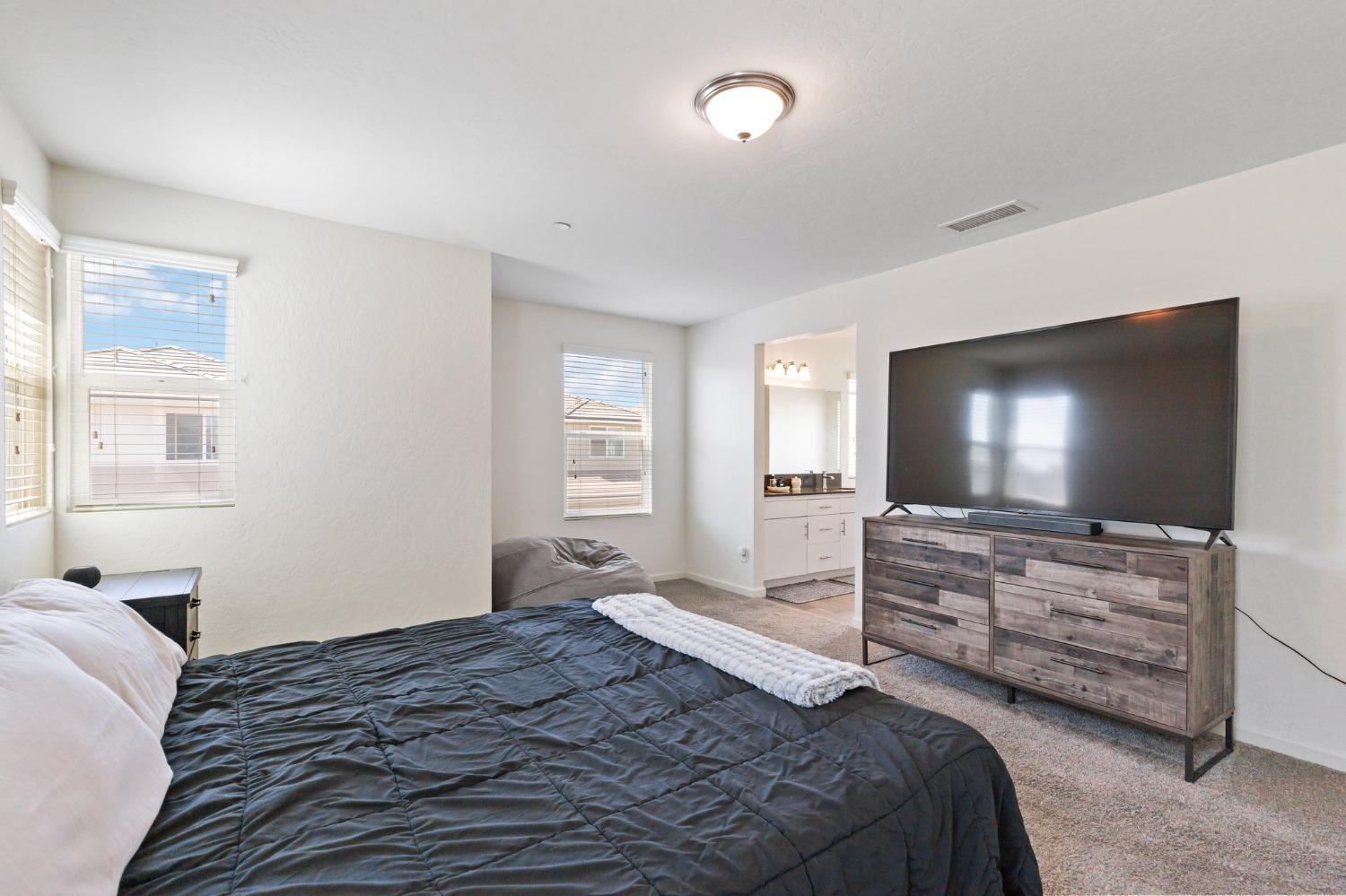 3767 Longford Way