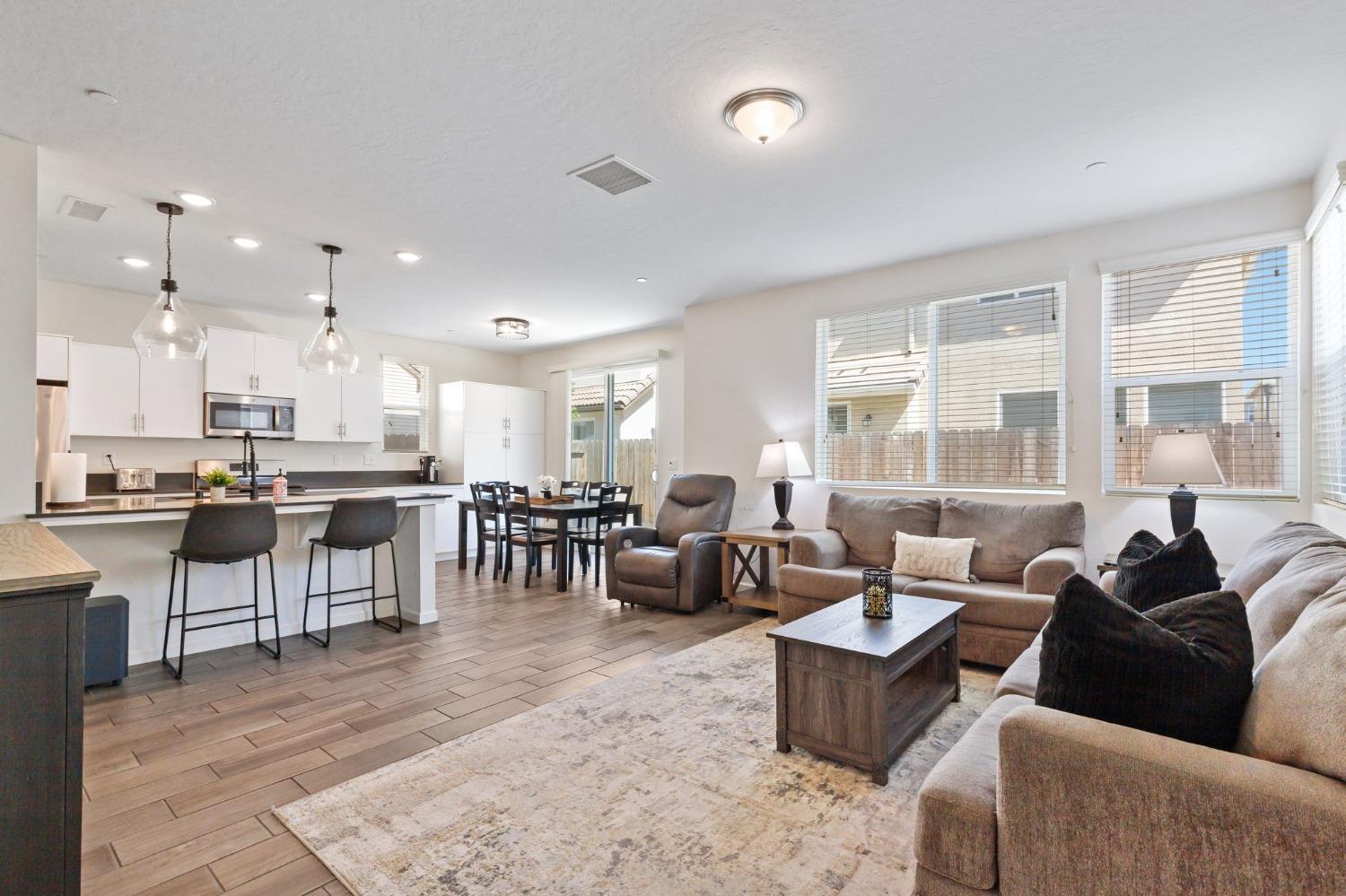 3767 Longford Way