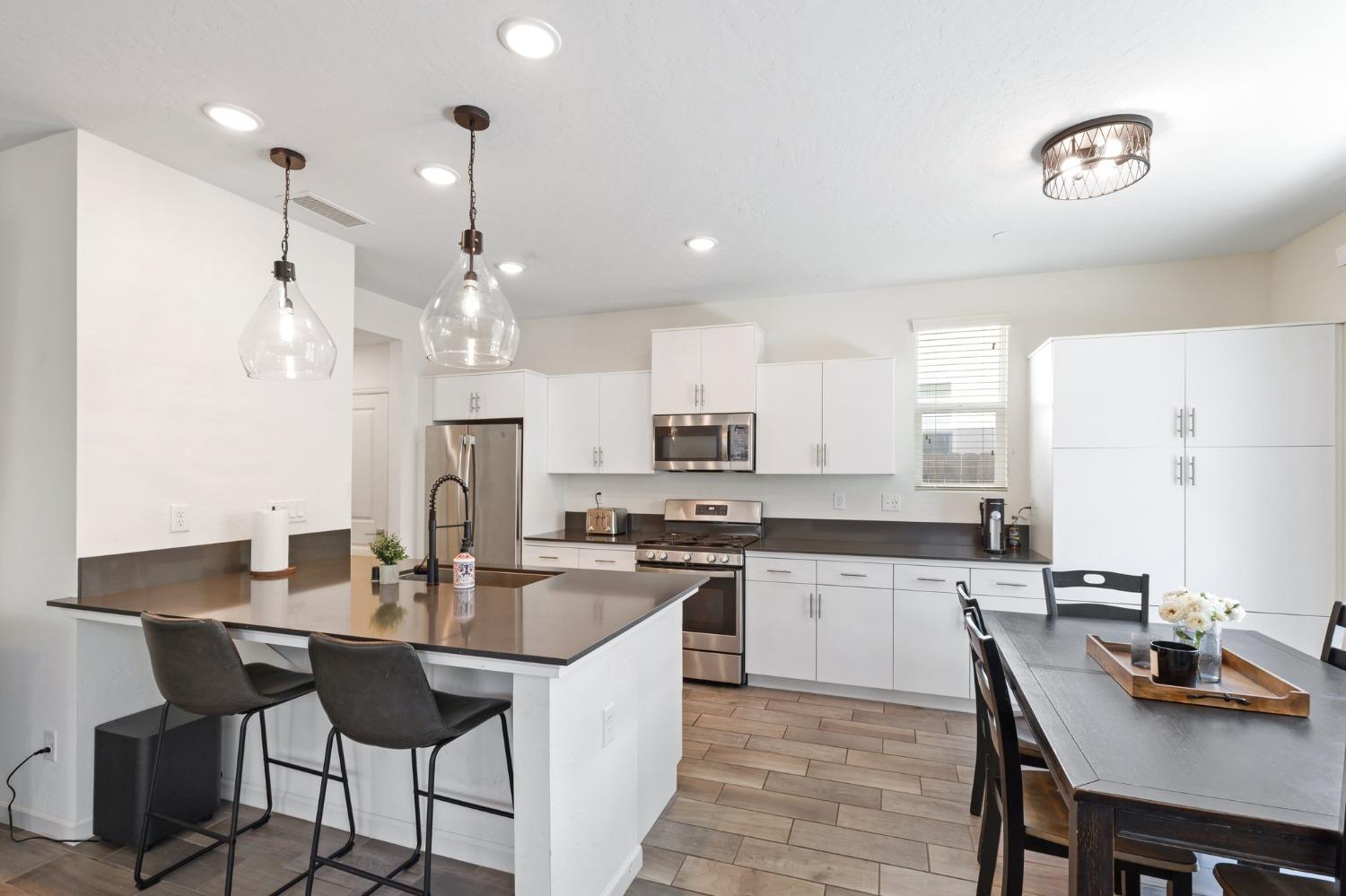 3767 Longford Way