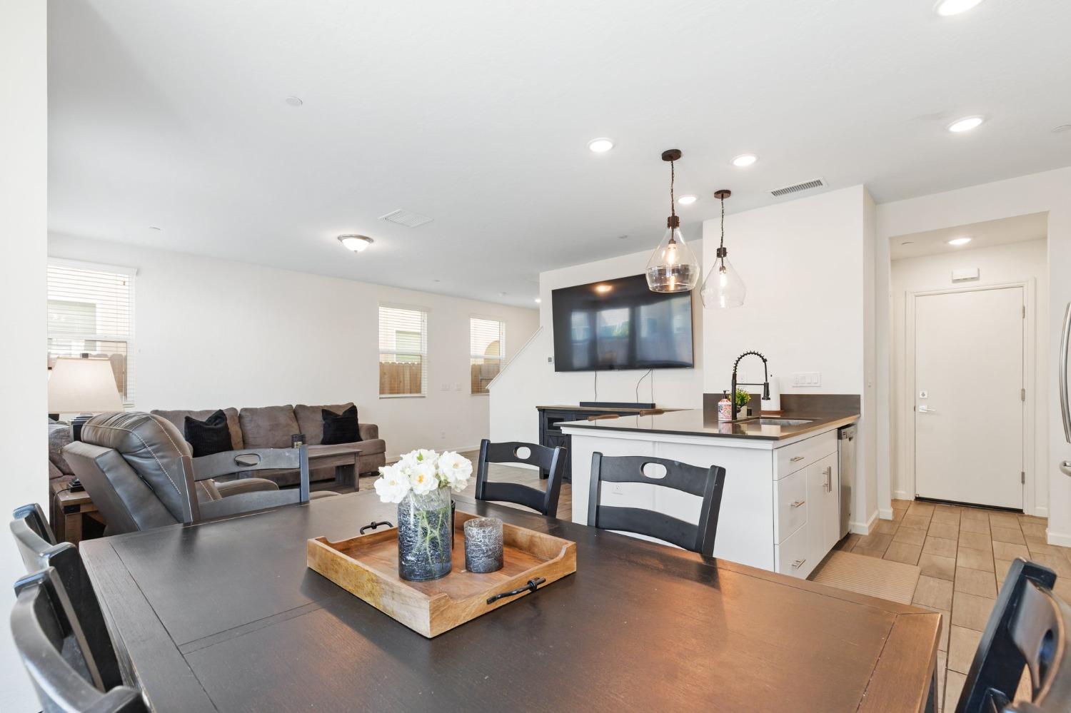 3767 Longford Way