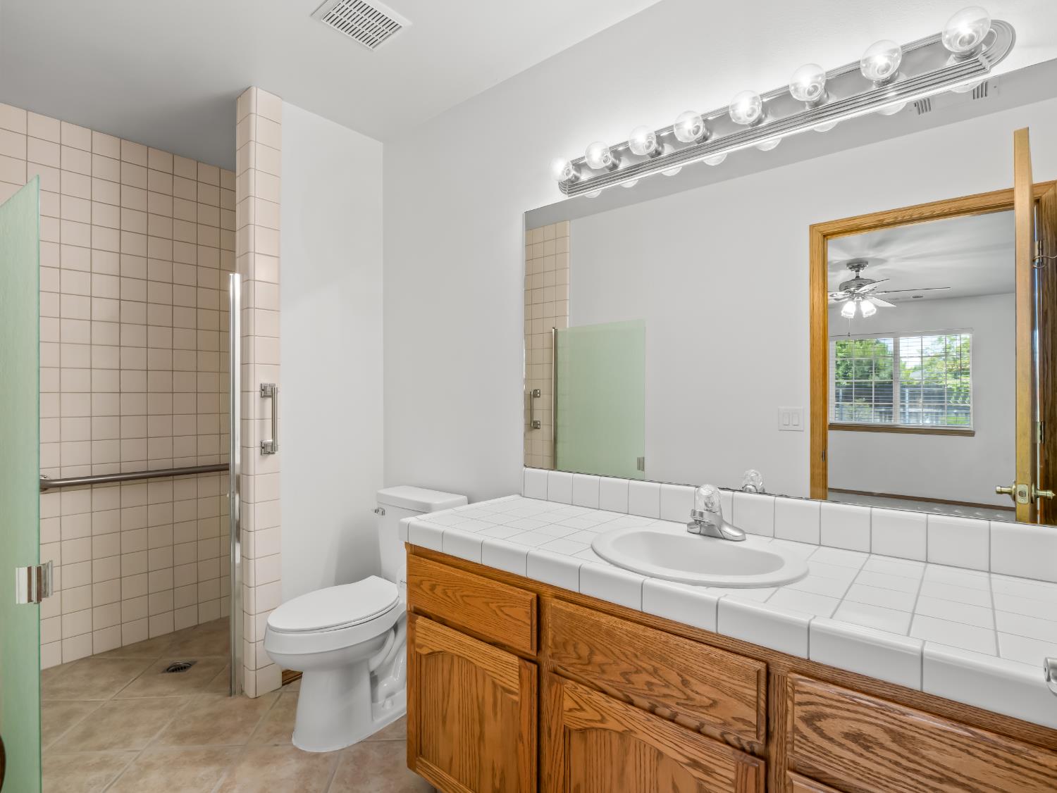 11 N Cambridge
