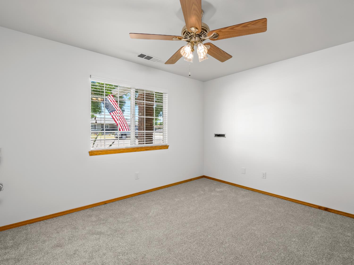 11 N Cambridge