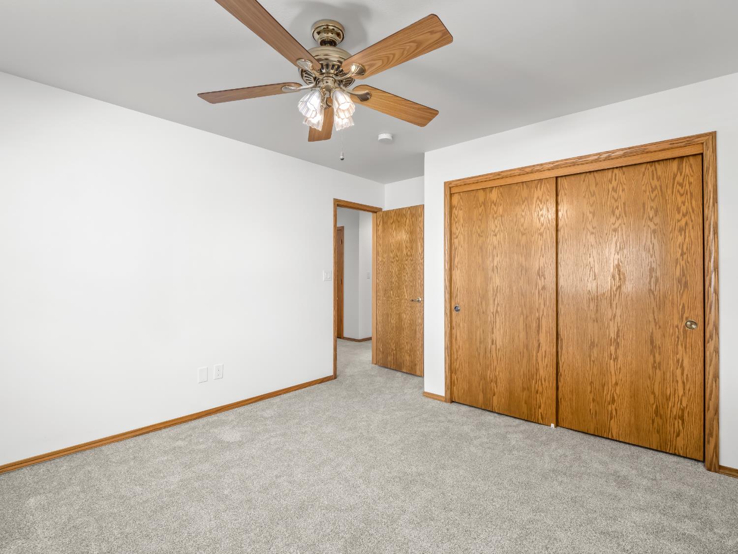11 N Cambridge