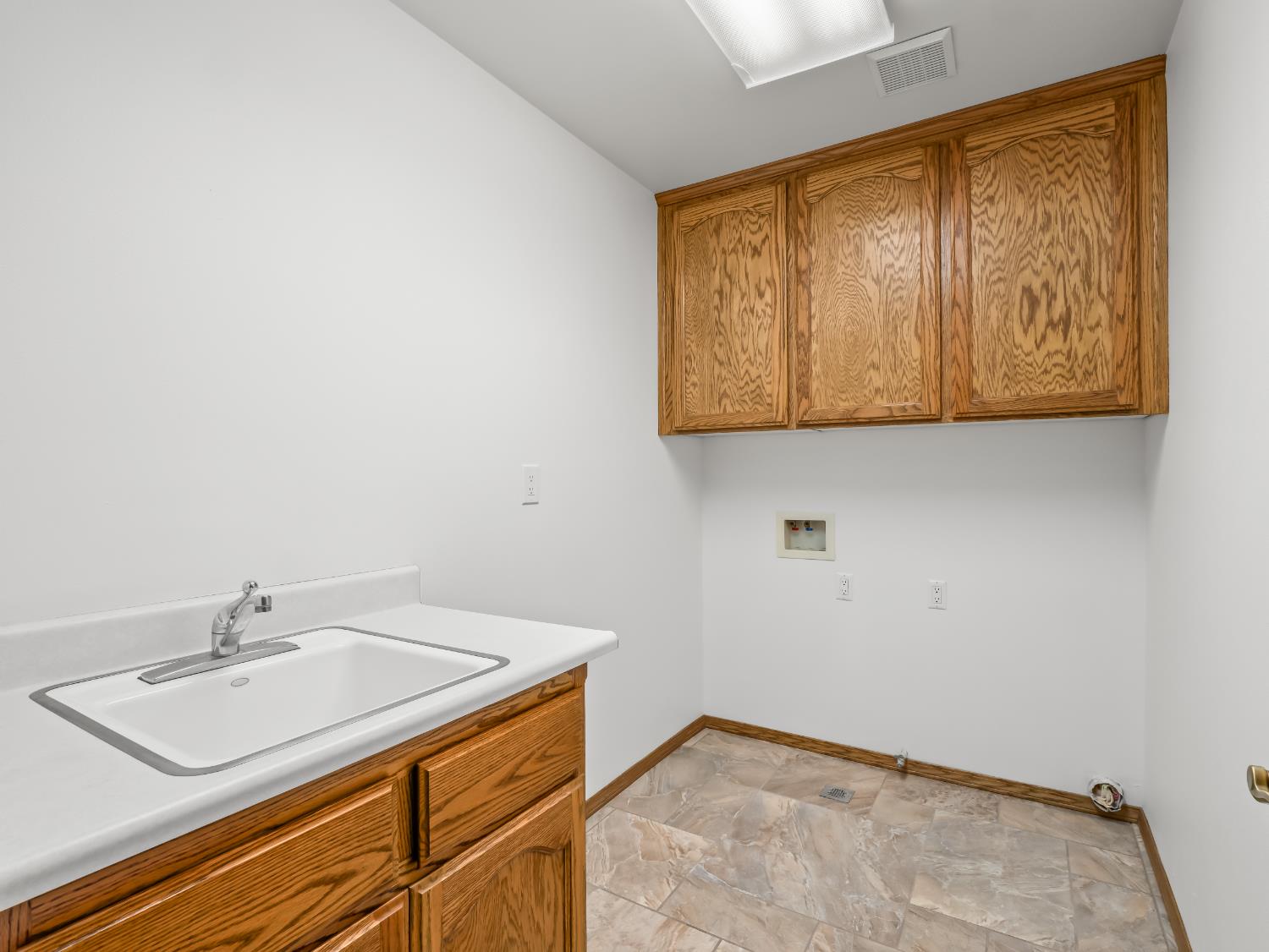 11 N Cambridge