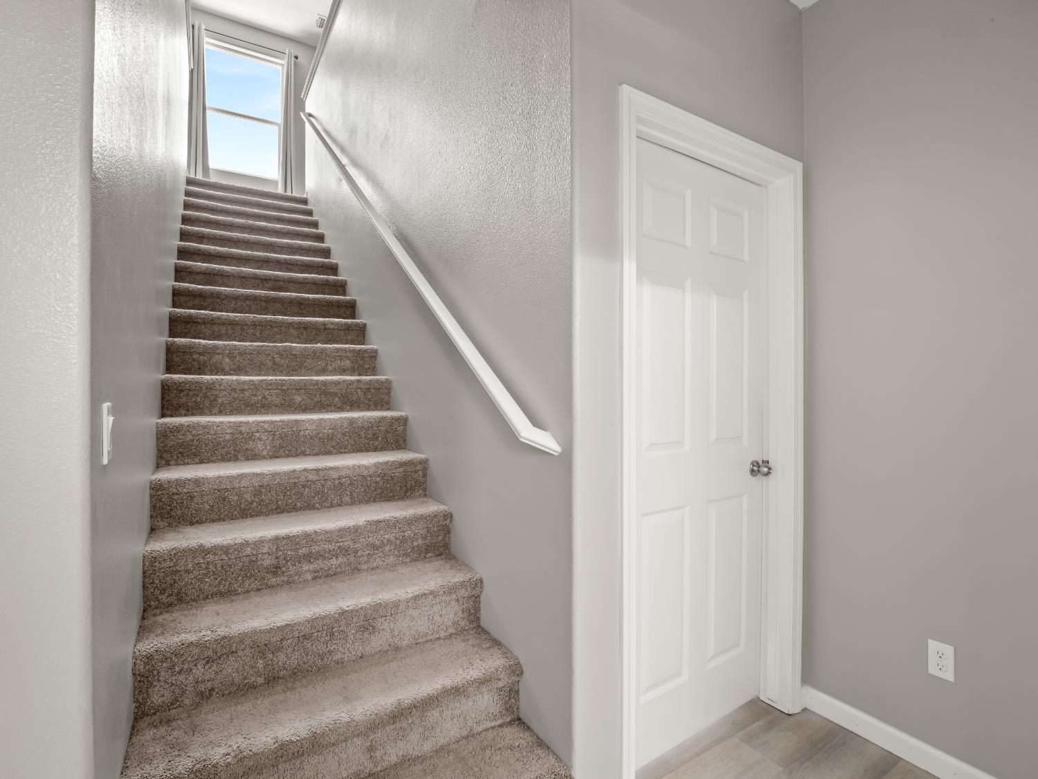 1359 Tevin Way