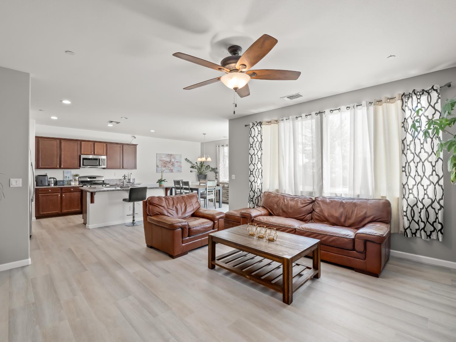 1359 Tevin Way