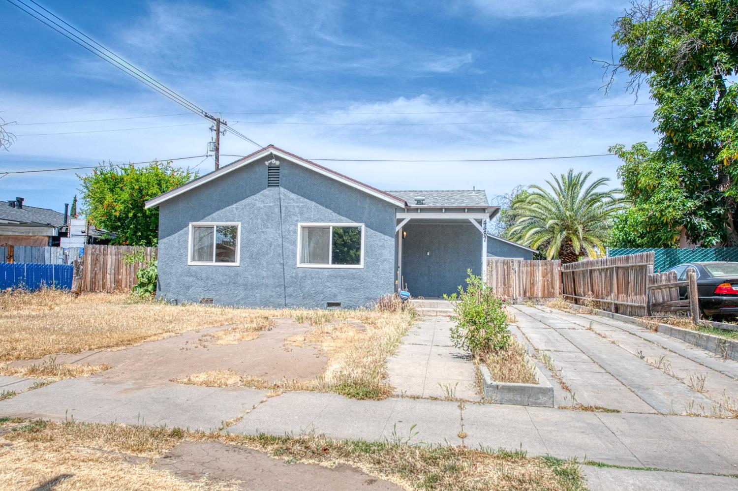 4487 E Bend Avenue