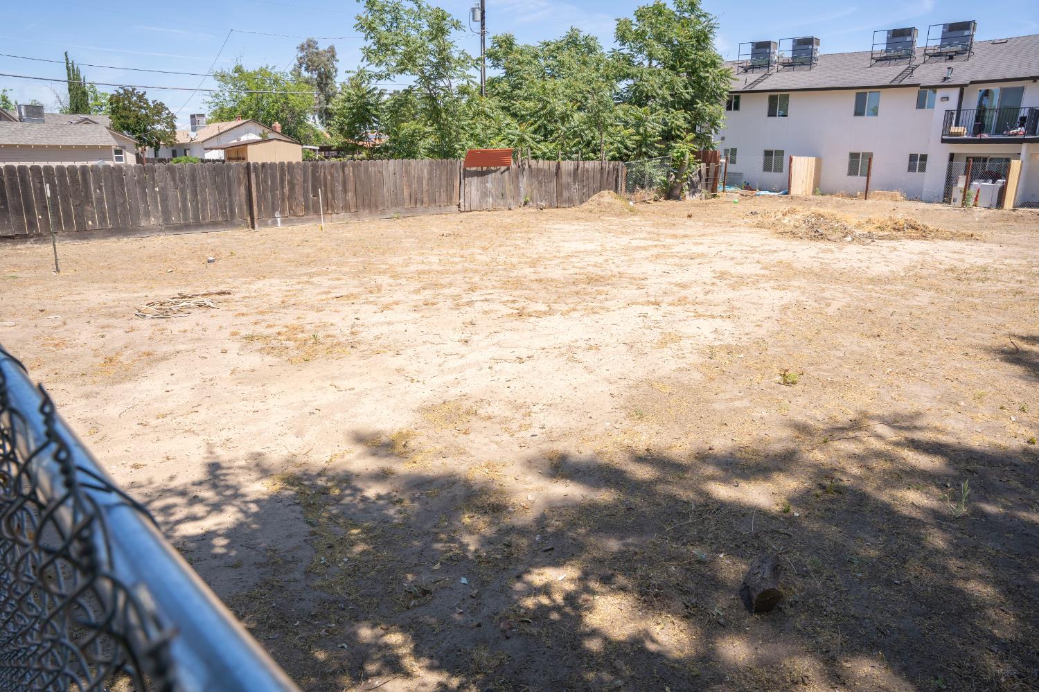 3606 N College Avenue