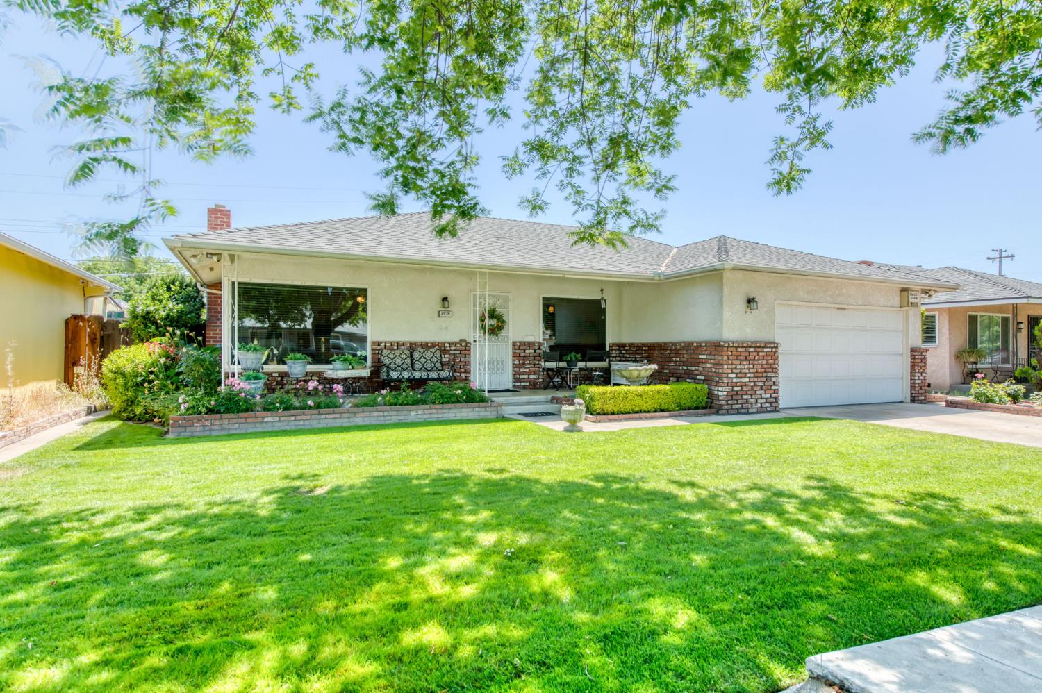 2934 N 8th Street