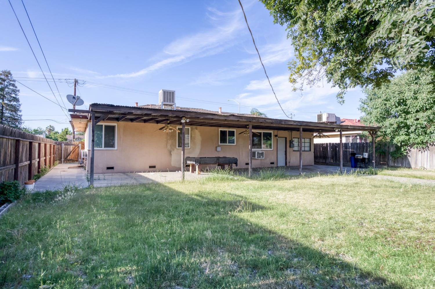 1205 W Clinton Avenue
