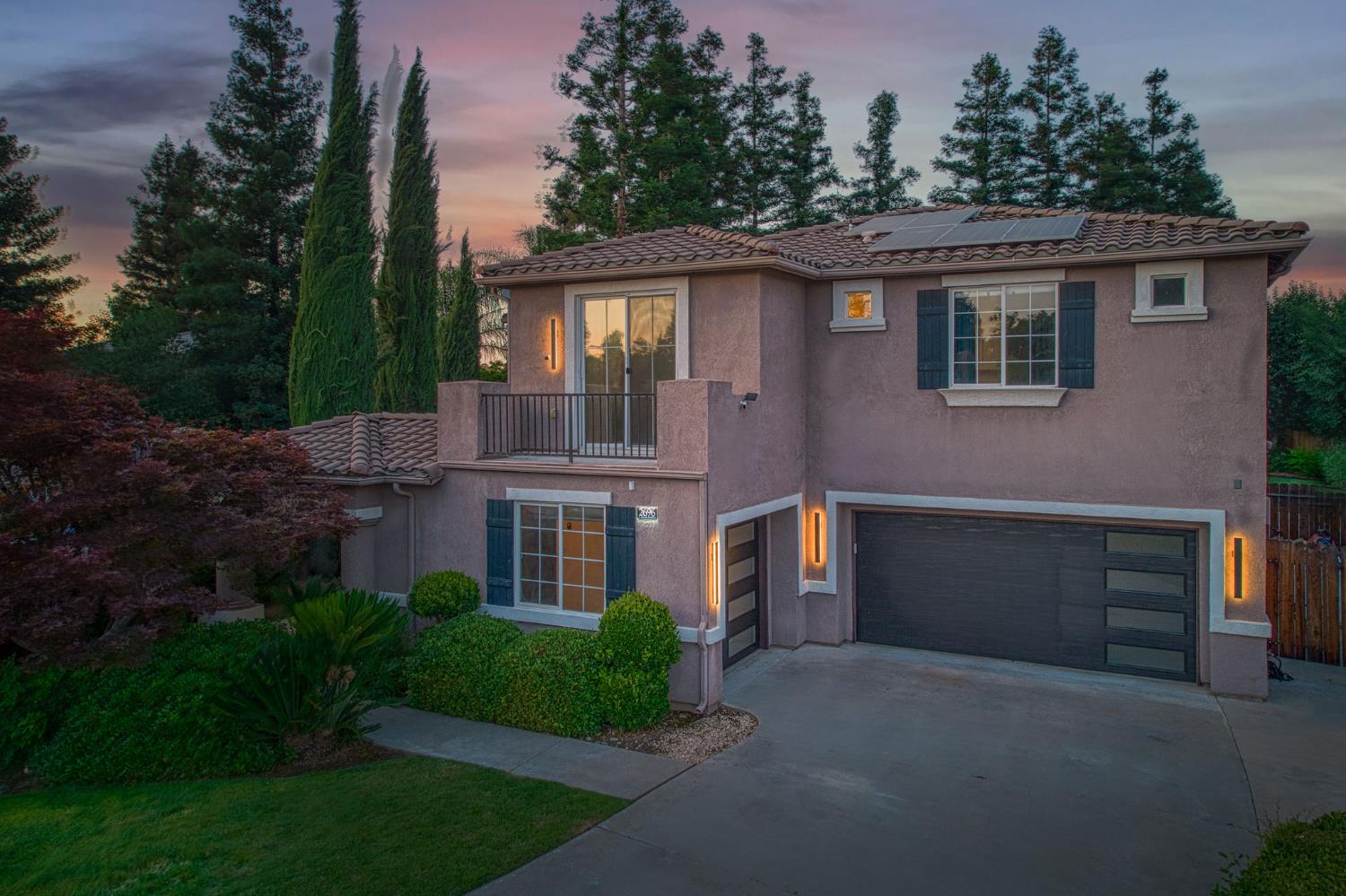 2696 E Solar Avenue