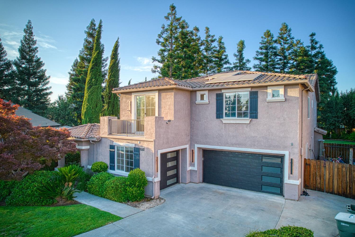 2696 E Solar Avenue
