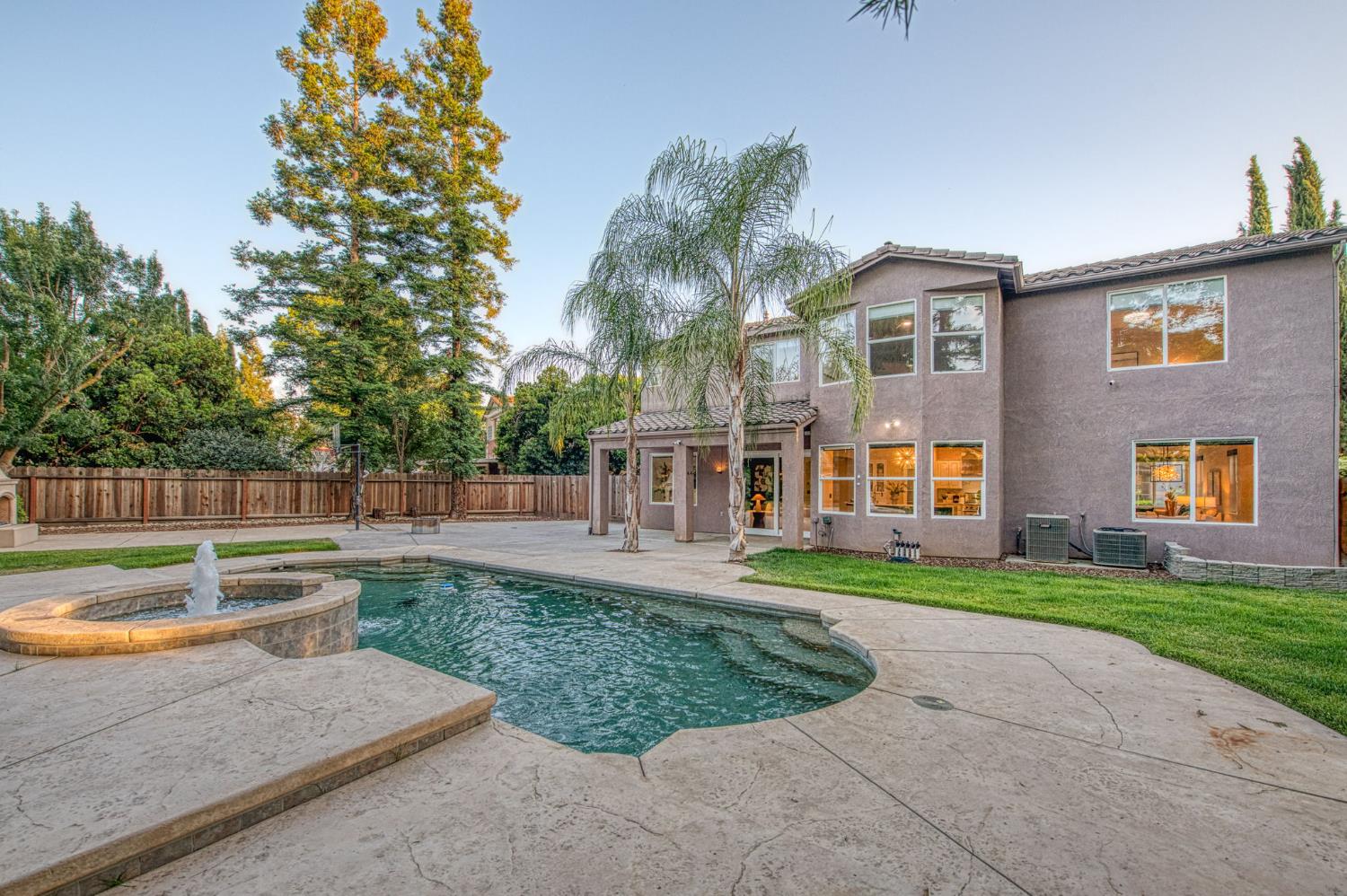 2696 E Solar Avenue