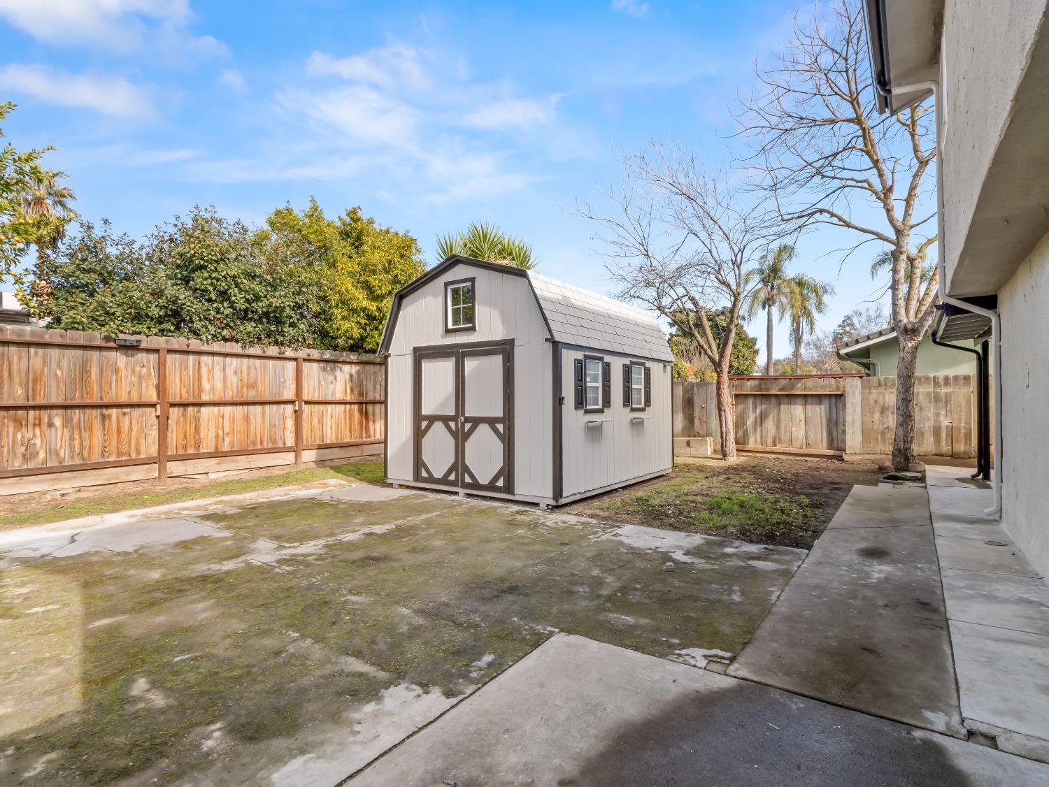 829 Polson Avenue