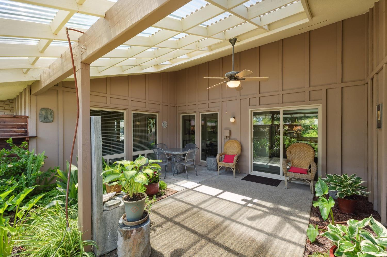 3244 W Fremont Avenue