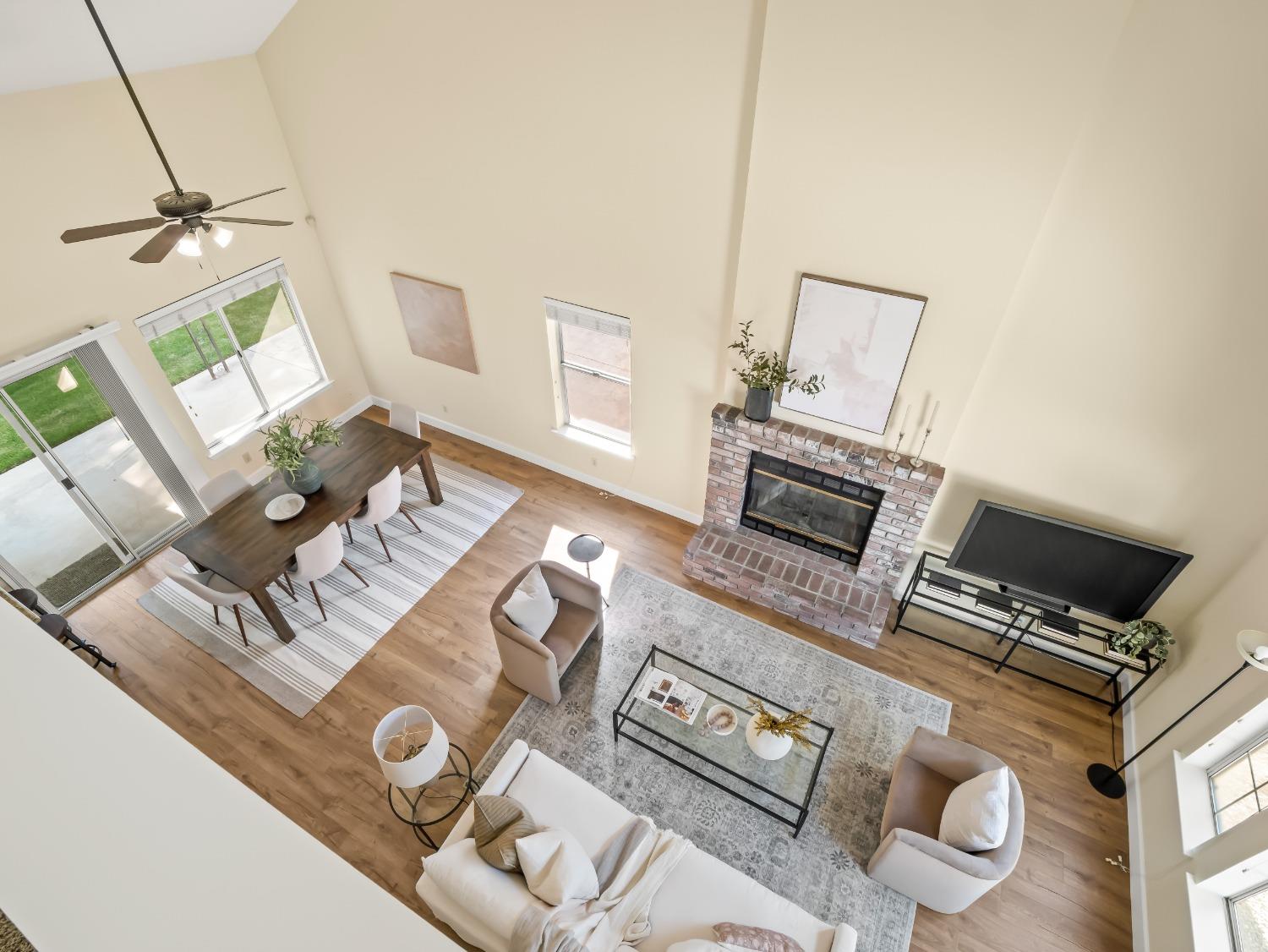1523 E Pryor Drive