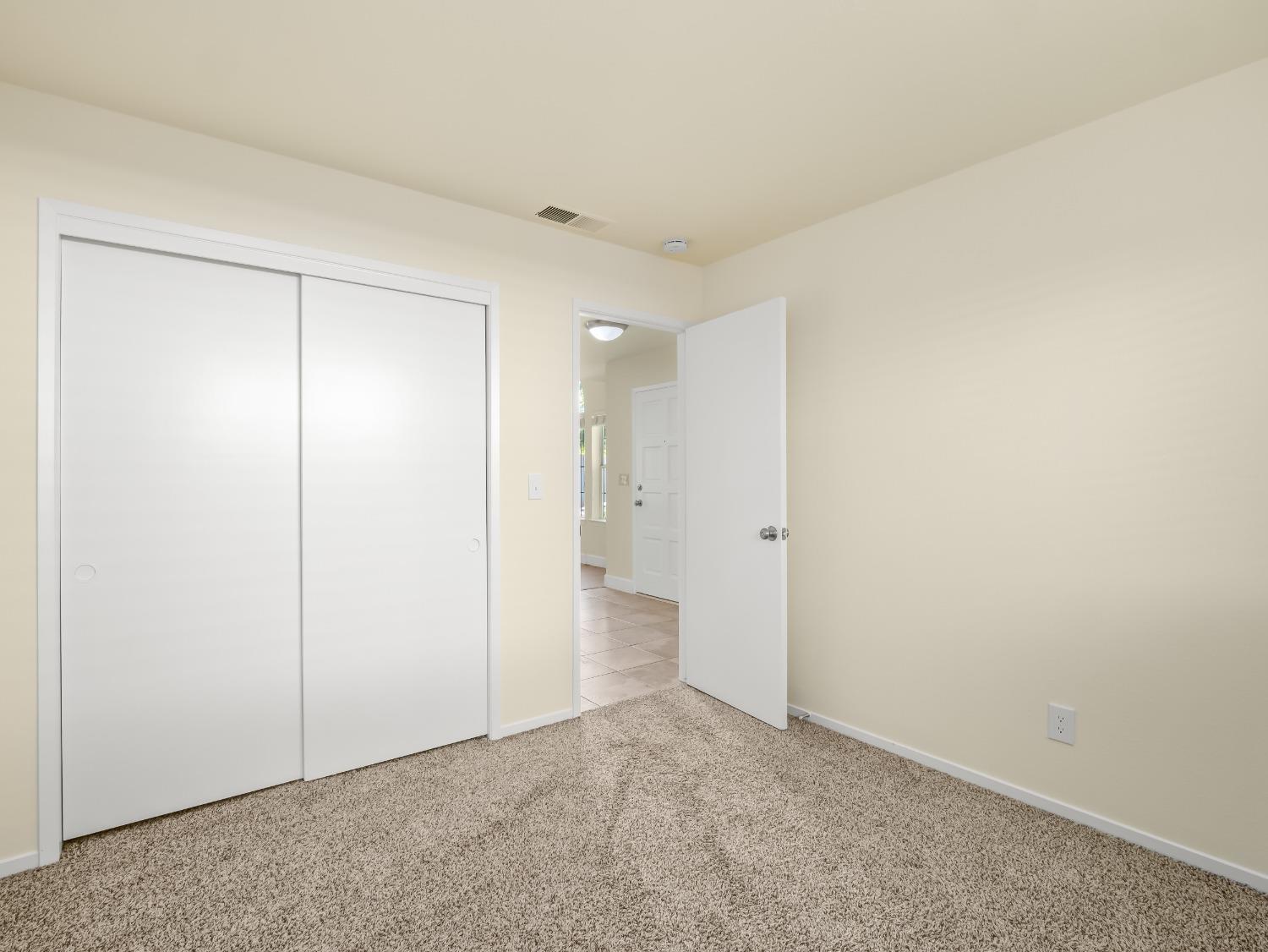 1523 E Pryor Drive