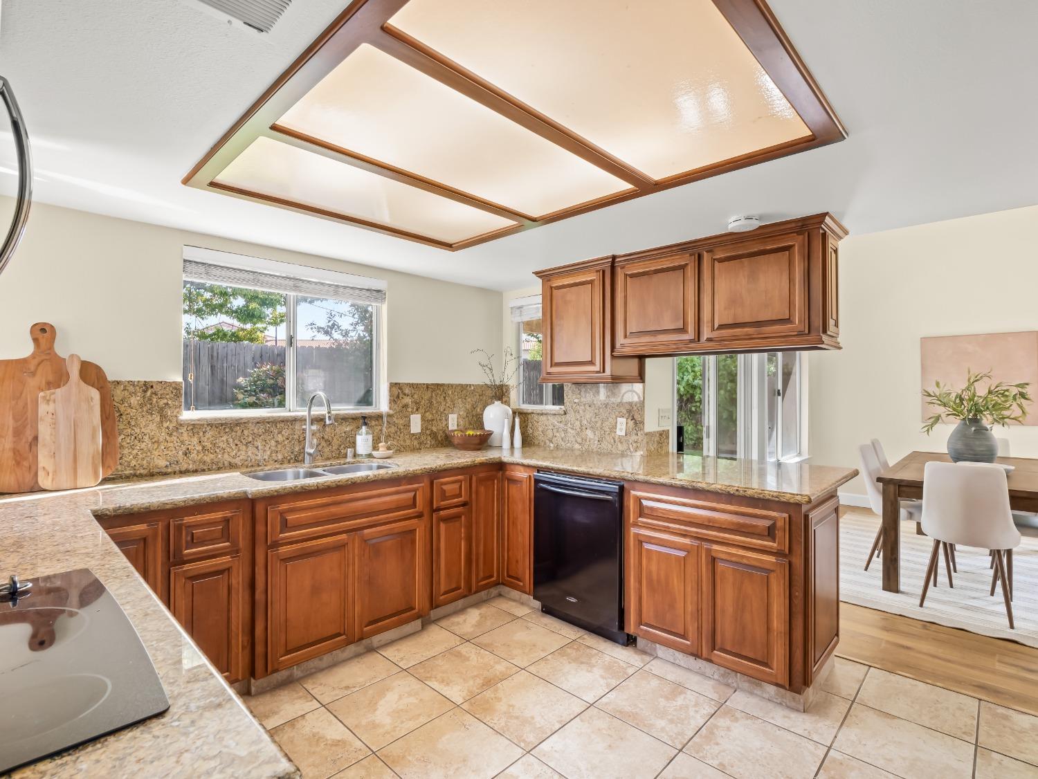 1523 E Pryor Drive