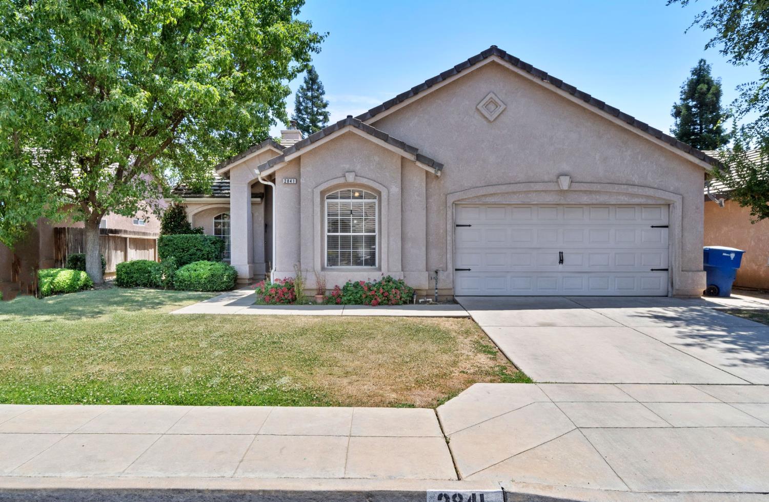 2841 E Brandon Lane