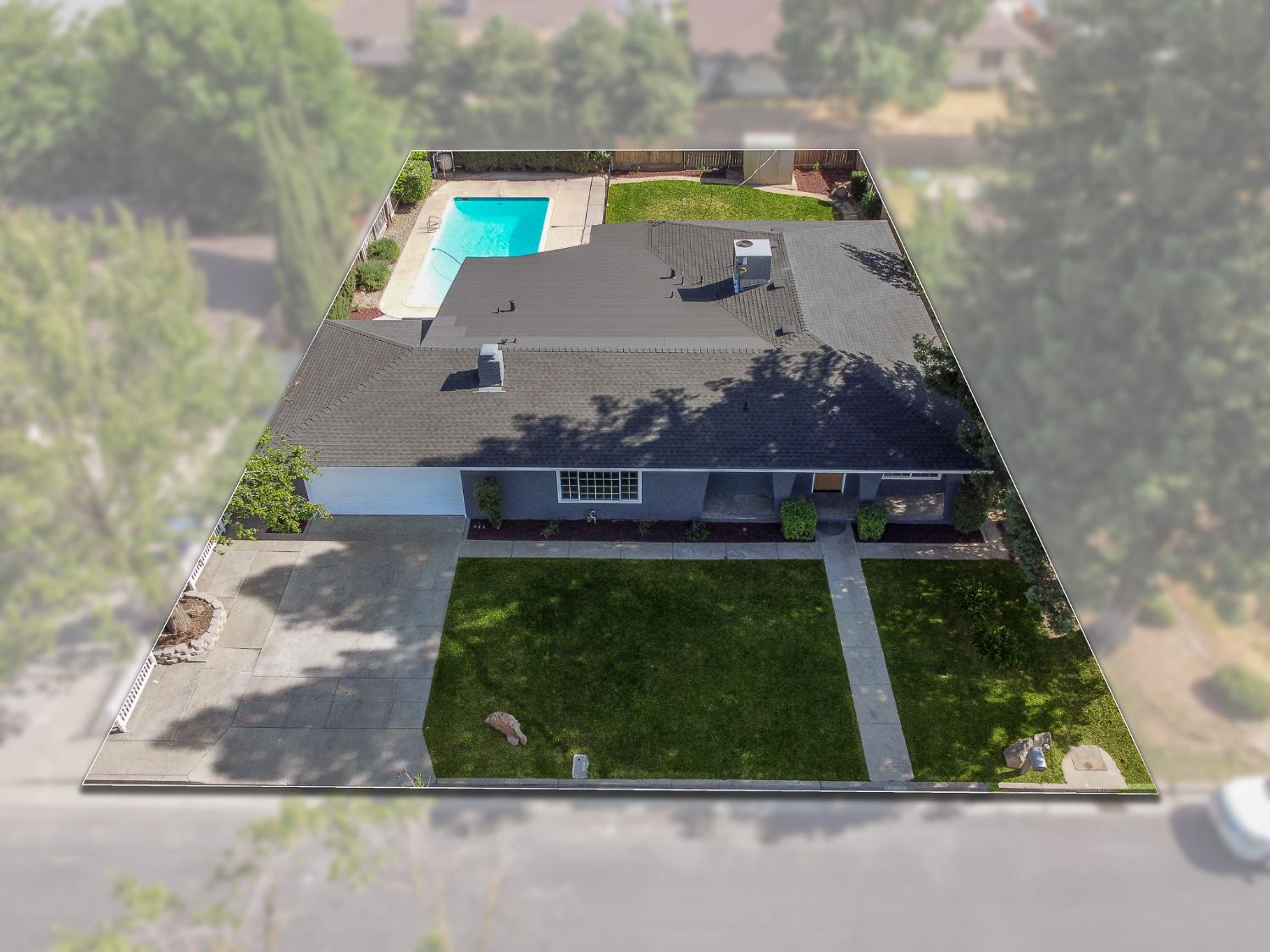 2712 Westgate Drive