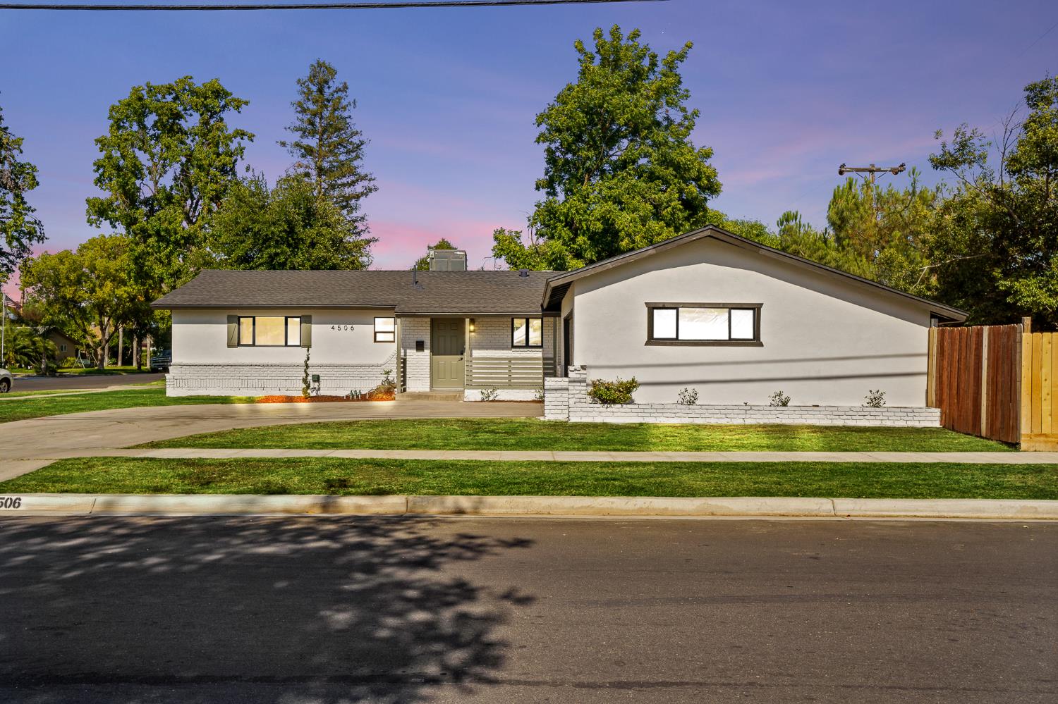 4506 N Angus Street